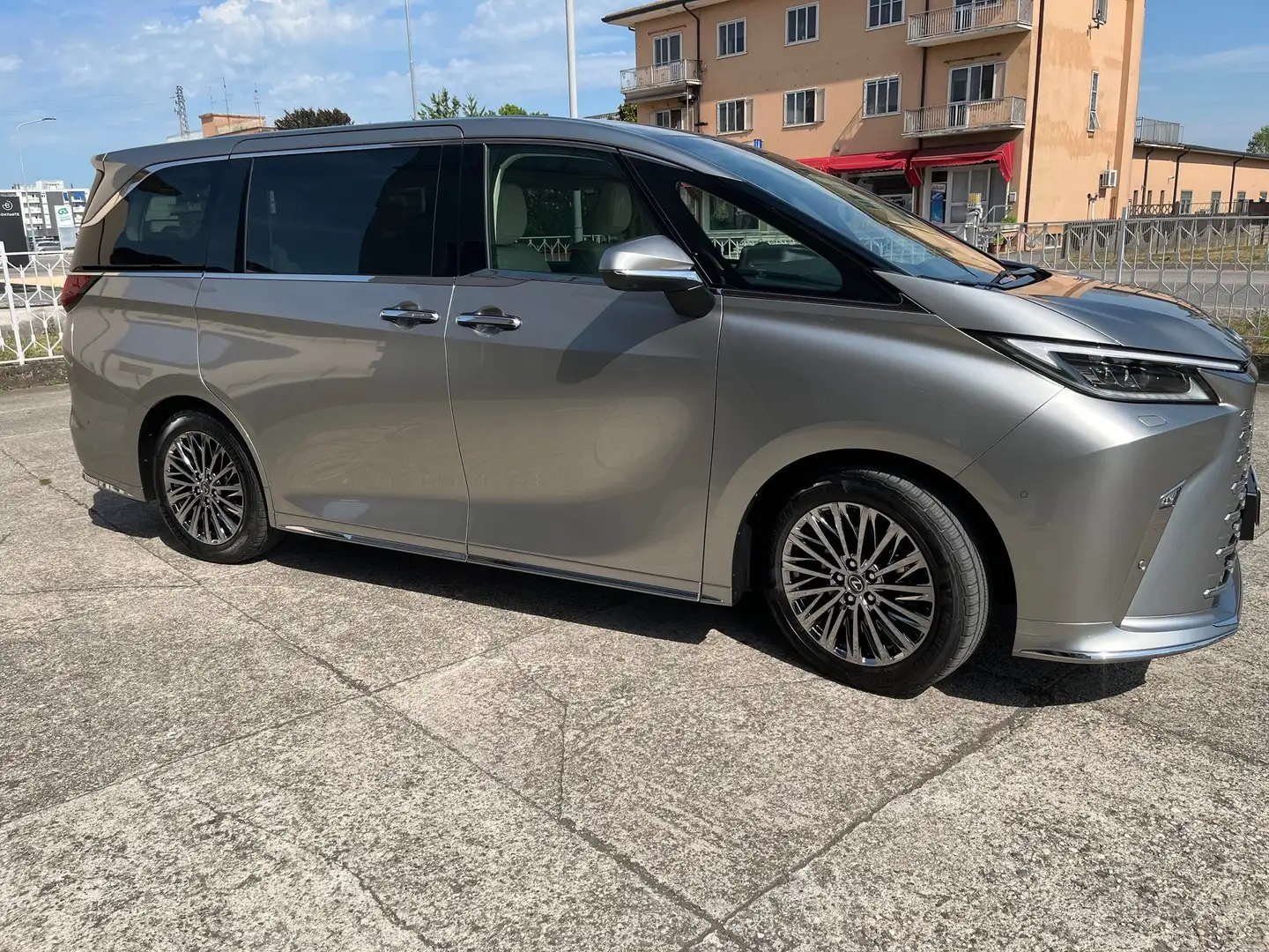 Lexus LM HYBRID LUXURY 7 POSTI LIGHT - PRONTA CONSEGNA Сірий - 2