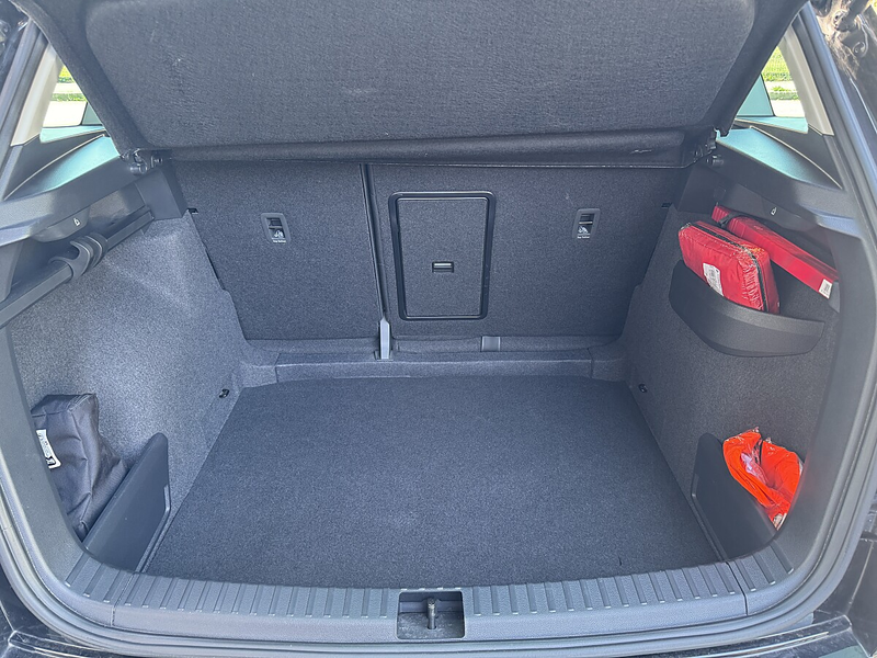 Skoda Karoq 2,0 TDI 4x4 DSG *LED*ACC*RFK* — photo 8