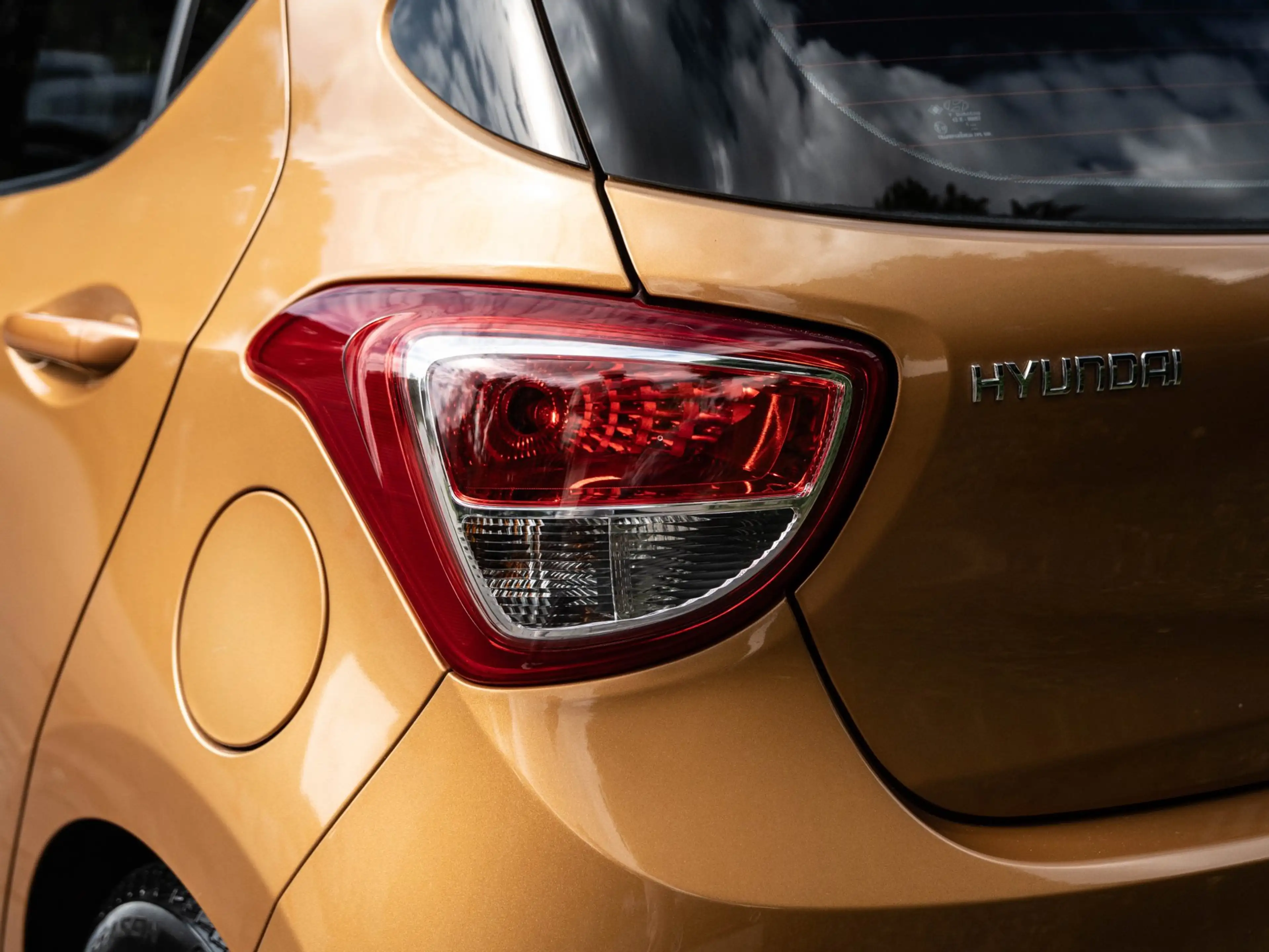 Hyundai i10 1.0i i-Motion Premium - APPLE CARPLAY - CRUISE CON — photo 15