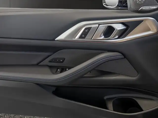 BMW 4 Series view 13