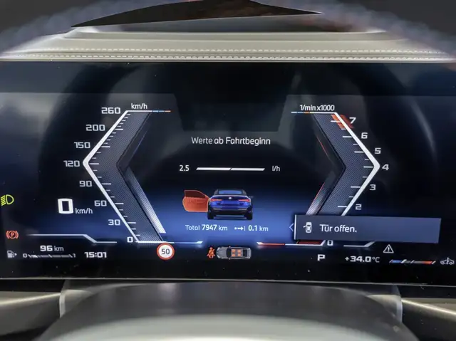 BMW 4 Series view 8
