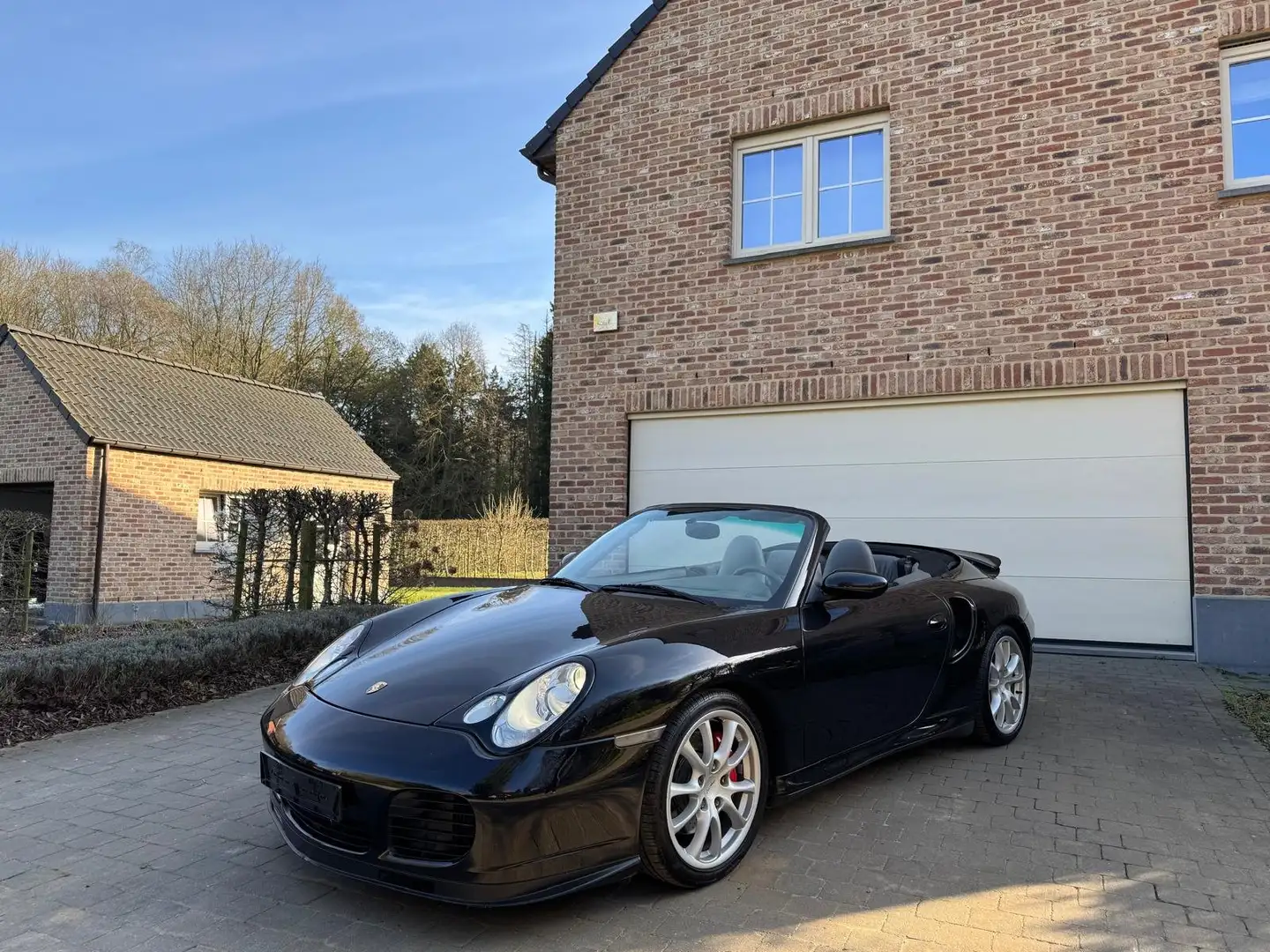 Porsche 996 911 Turbo Cabrio Černá - 1