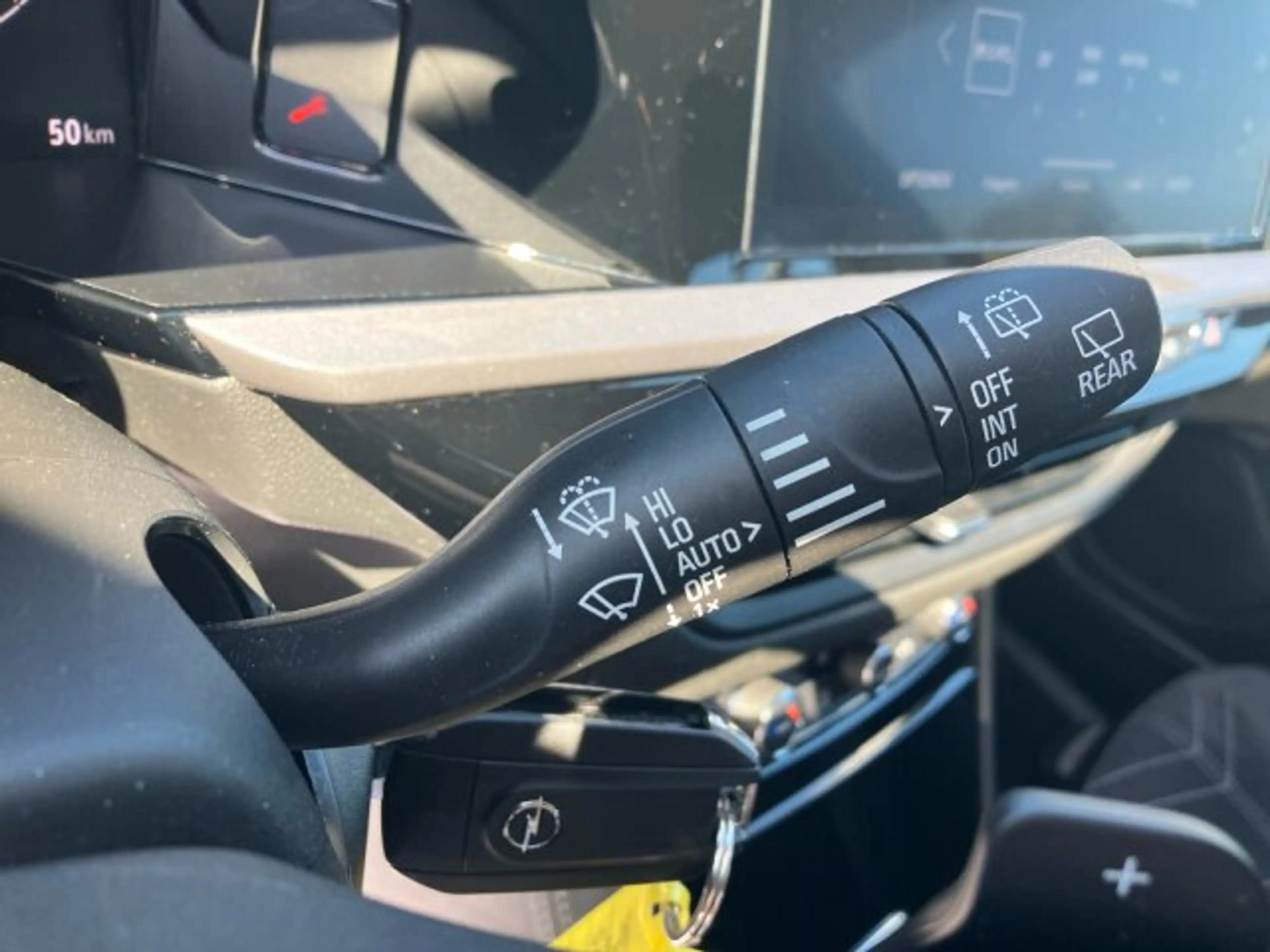 Opel Grandland 1.2 Turbo GS Line Automatik Alcantara Allwetter — photo 14
