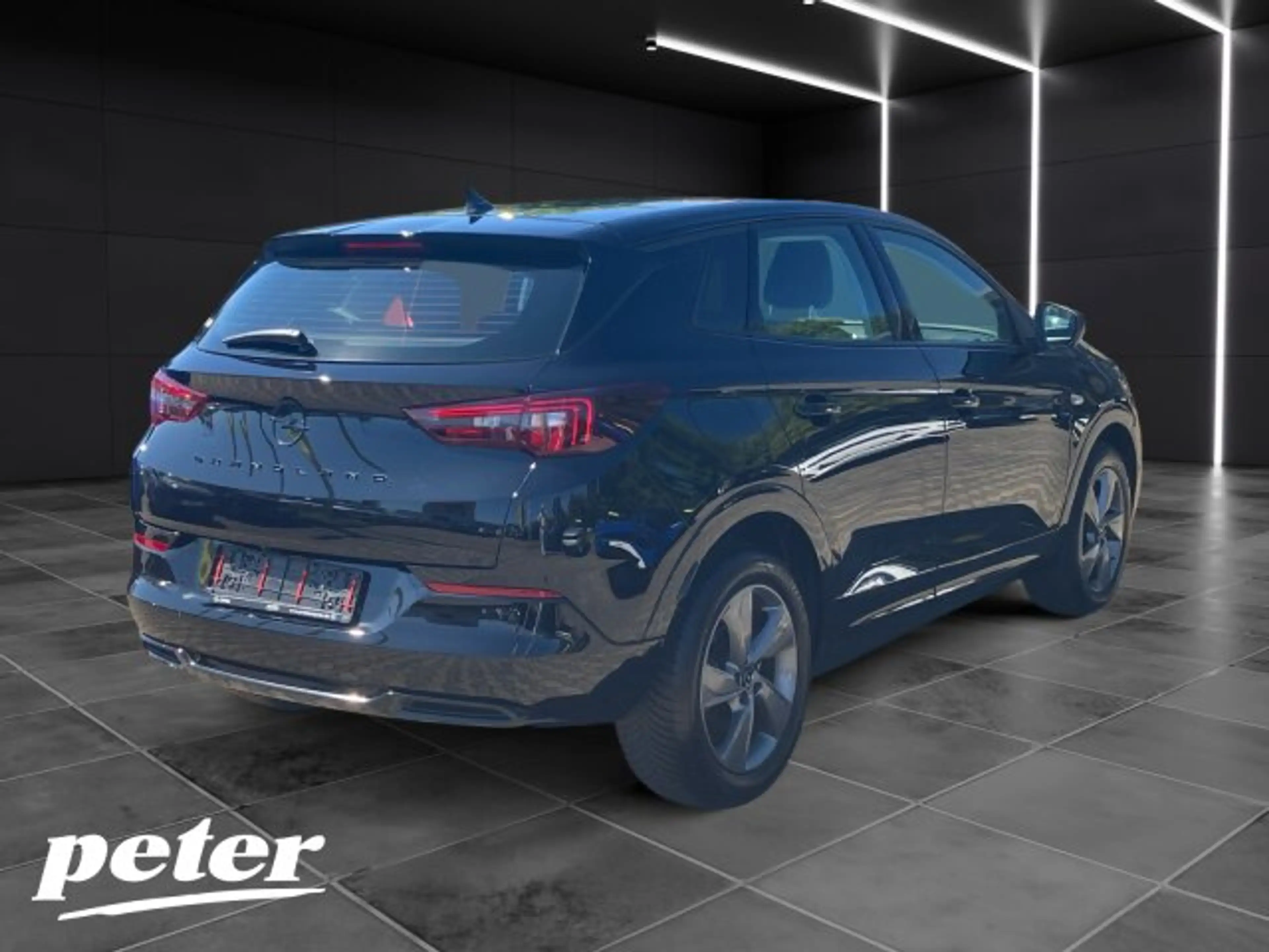 Opel Grandland 1.2 Turbo GS Line Automatik Alcantara Allwetter — photo 4