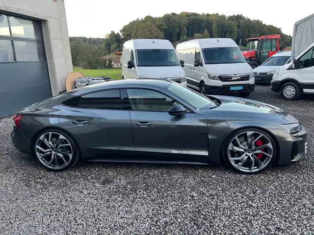 Audi e-tron GT RS quattro 22" Alufelgen, Matrix LED usw. Ansicht 6