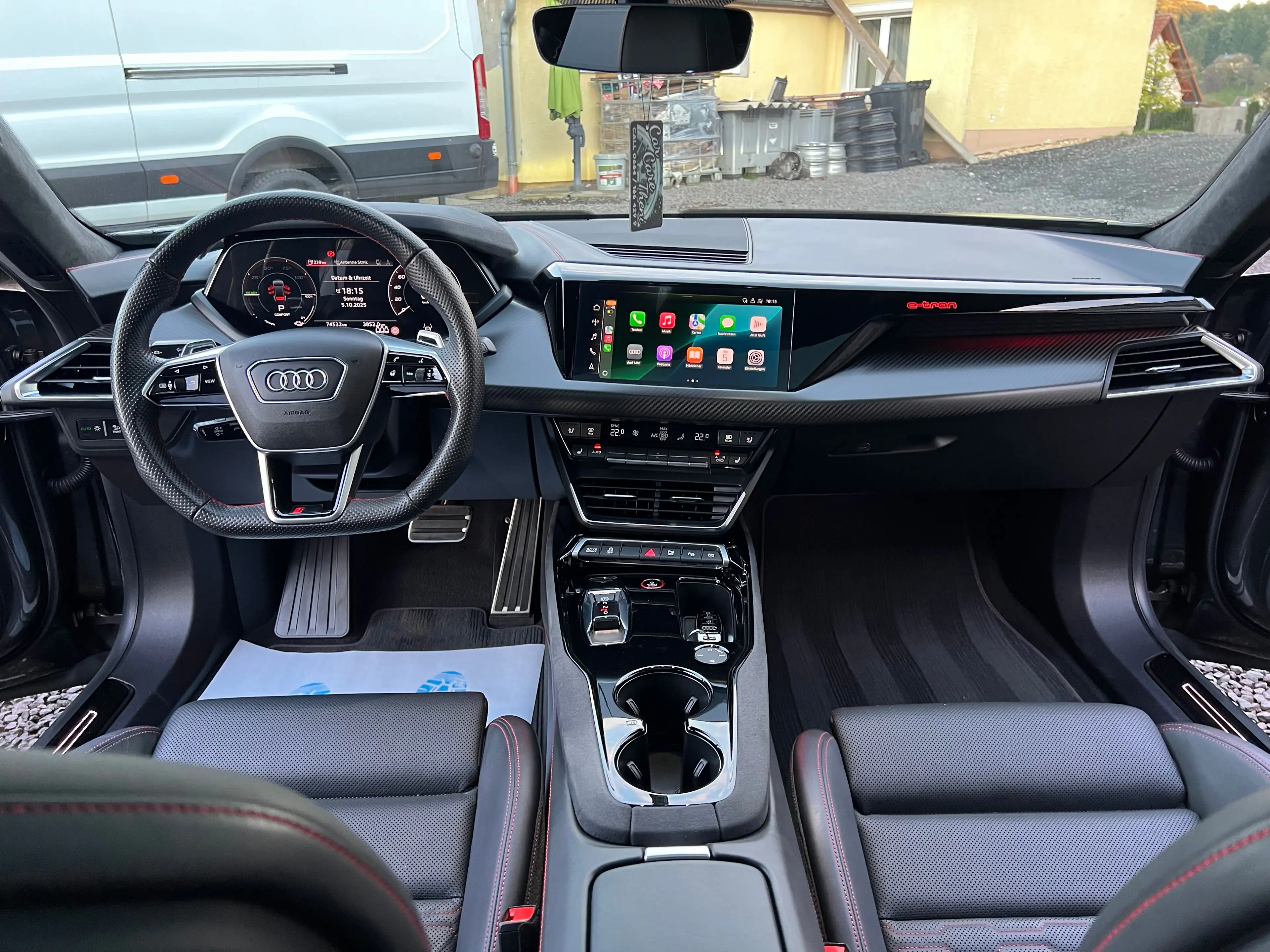 Audi e-tron GT RS quattro 22" Alufelgen, Matrix LED usw. — photo 12
