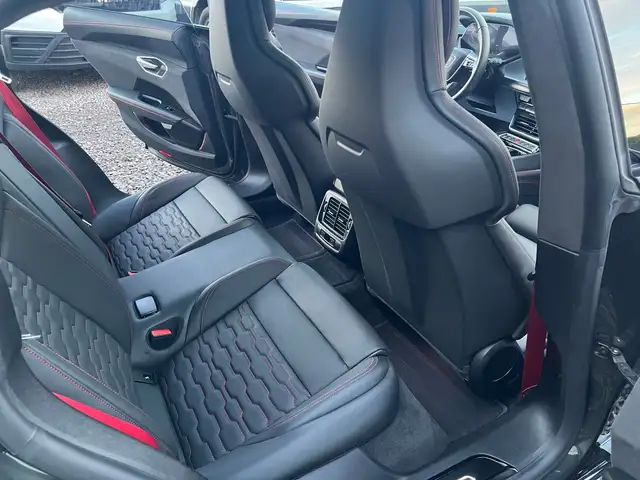 Audi e-tron GT RS quattro 22" Alufelgen, Matrix LED usw. Ansicht 19