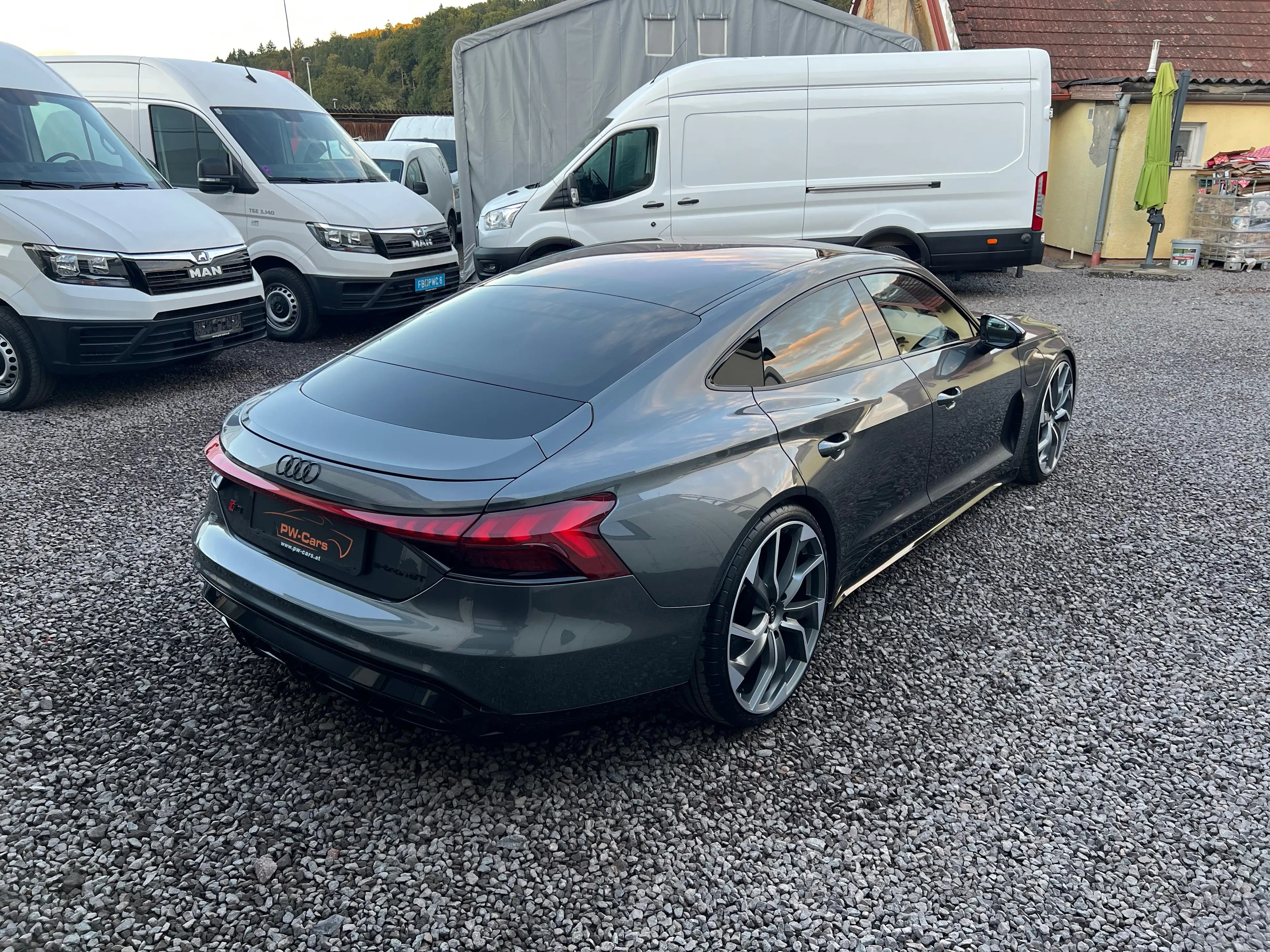 Audi e-tron GT RS quattro 22" Alufelgen, Matrix LED usw. — photo 8