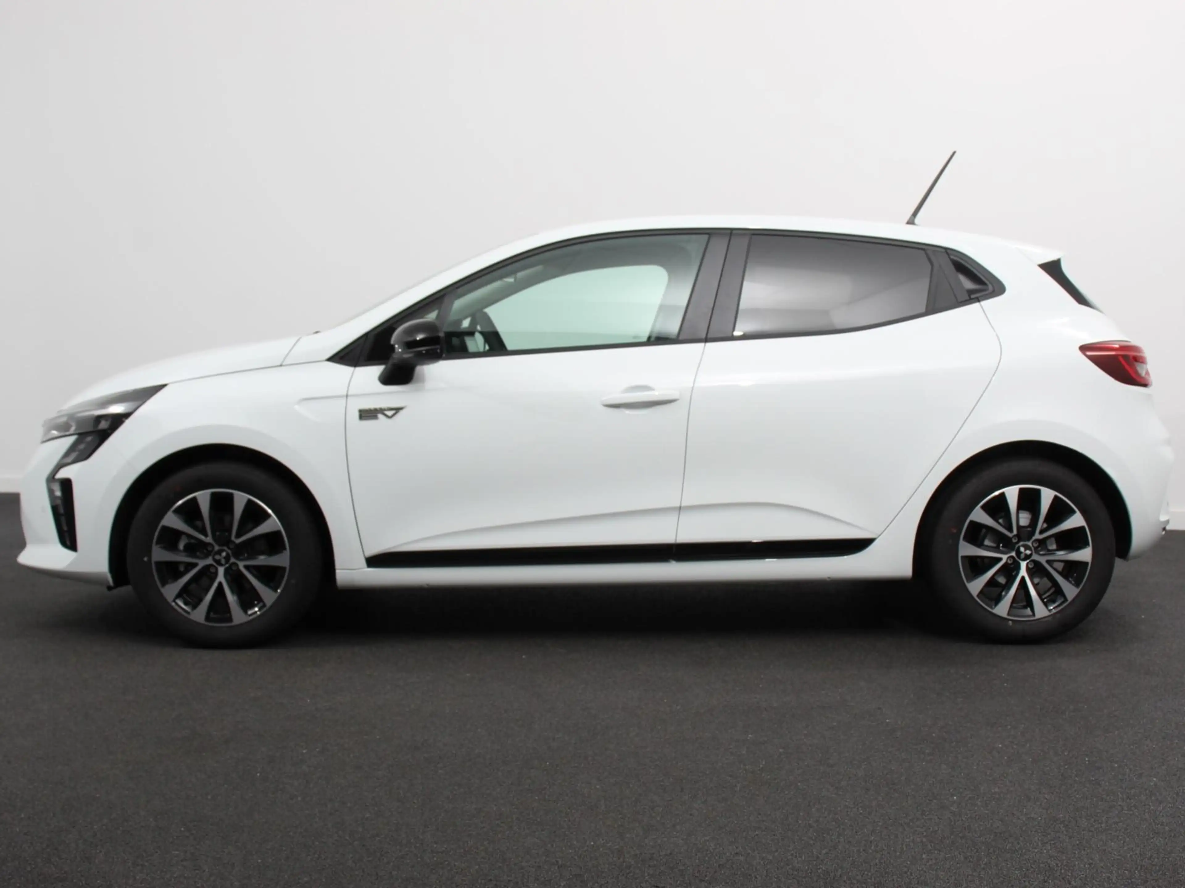 Mitsubishi Colt 1.6 HEV Automaat Intense Navigatie d.m.v. Apple Ca — photo 7