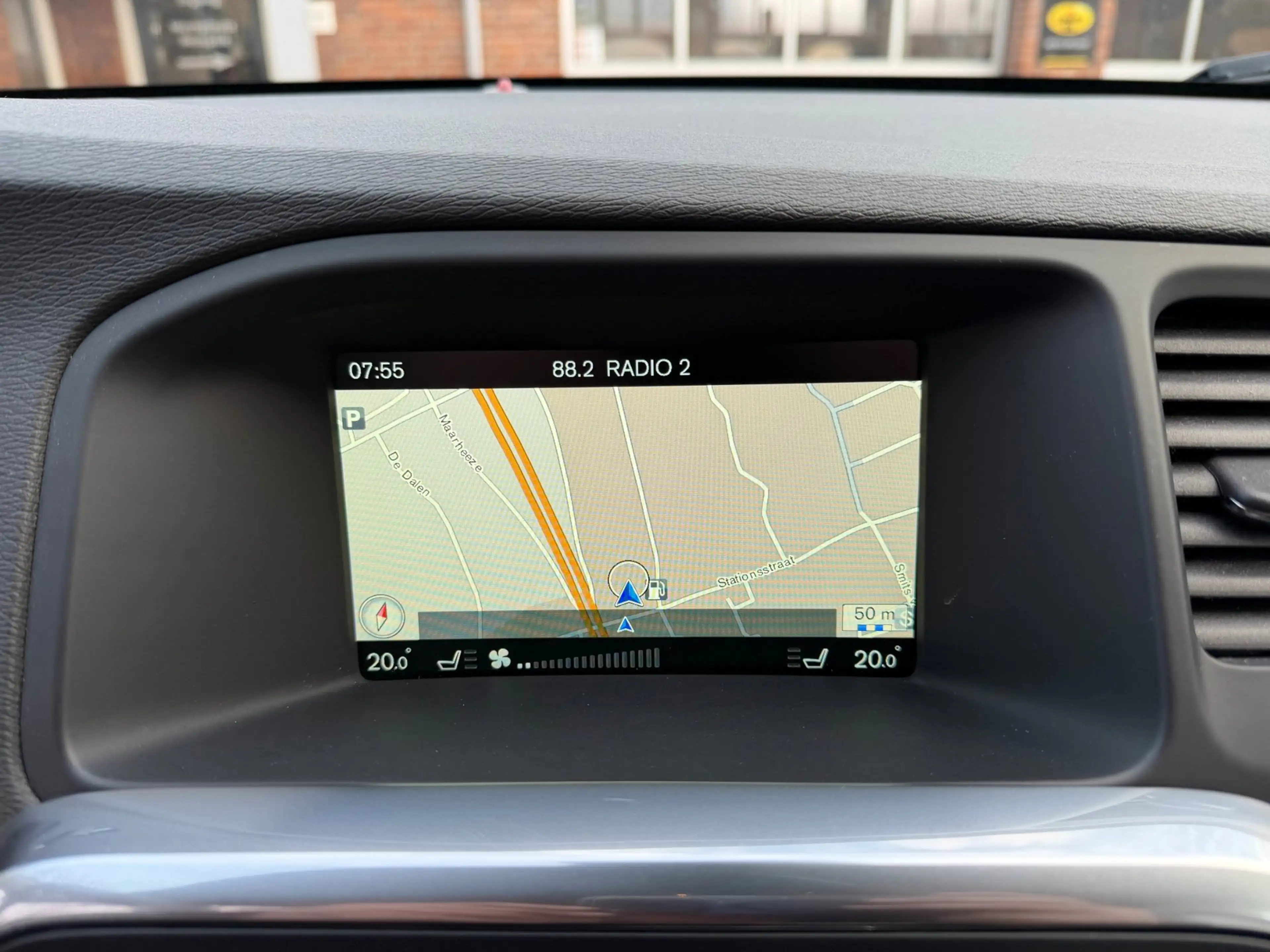 Volvo V60 Cross Country 2.0 D3 Momentum, Navi, cruise, stoelverw, trekhaak — photo 13