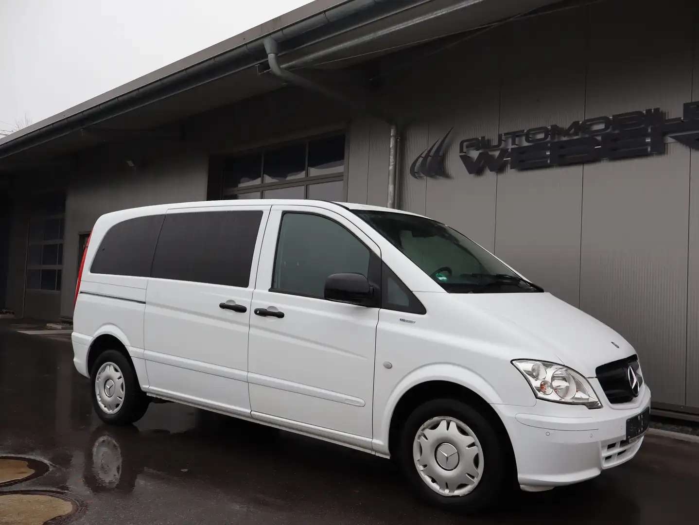Mercedes-Benz Vito Kombi 113 CDI Kompakt *5-SITZER*KLIMA*AHK* Blanc - 1