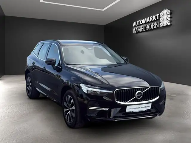 Volvo XC60 view 2