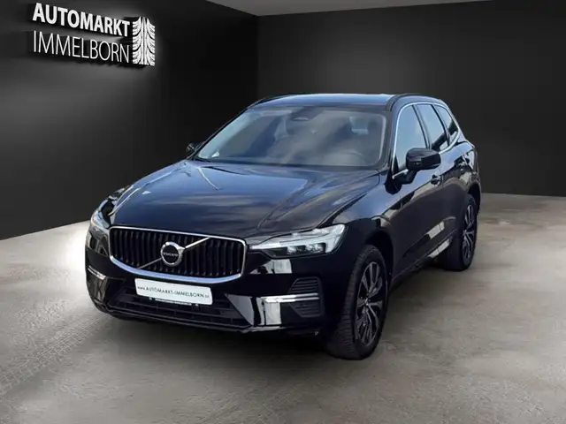 Volvo XC60 view 3
