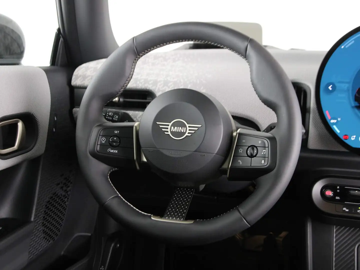 MINI Cooper C Favoured Pakket M Fekete - 2