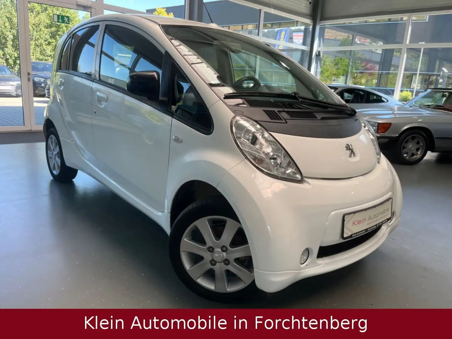 Peugeot iOn Basis Klimaautomatik Sitzheizung LM-Felgen Weiß - 1