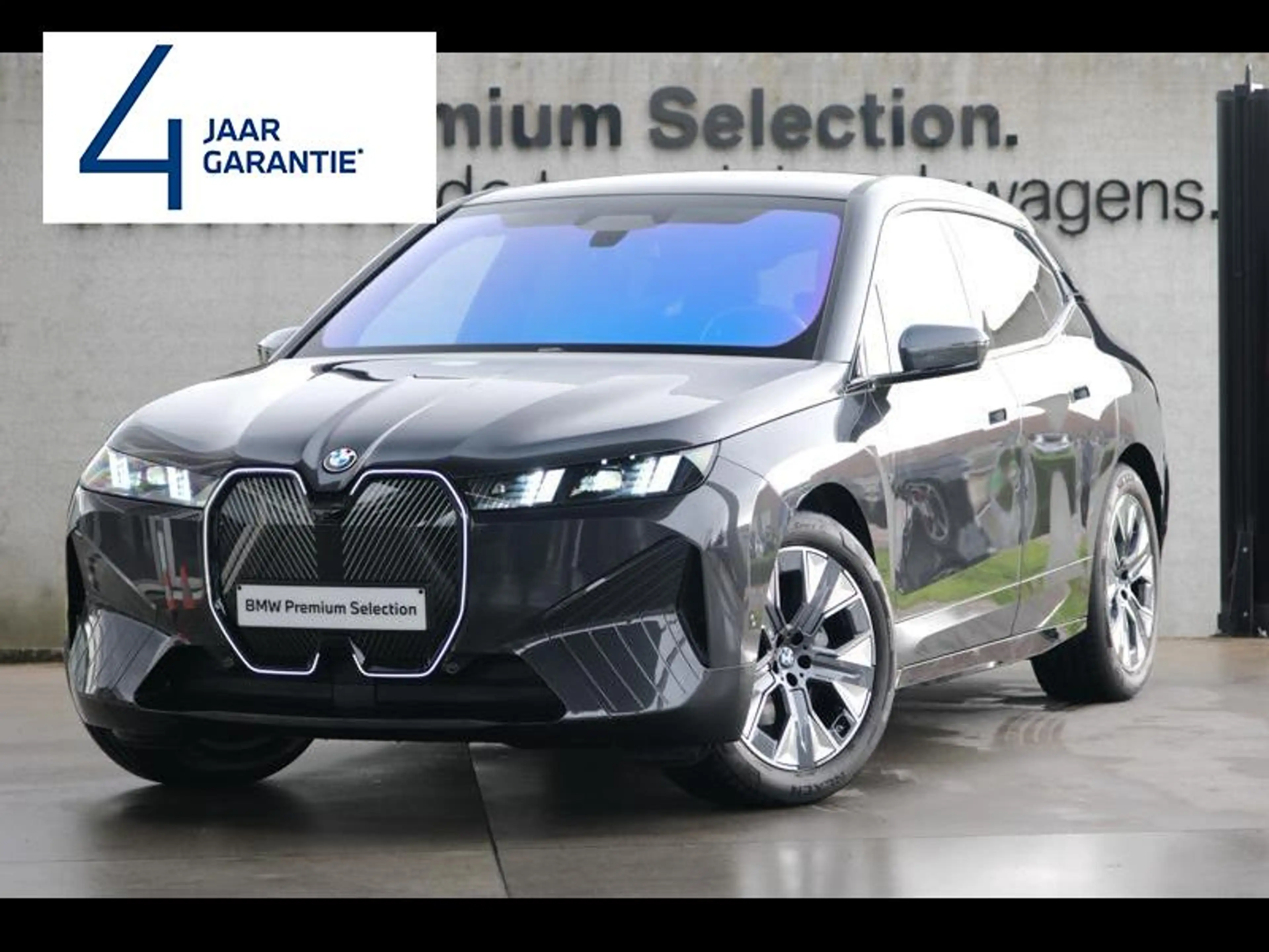 BMW iX iX xDrive45 | PANO | AIR SUSP | TOWB |