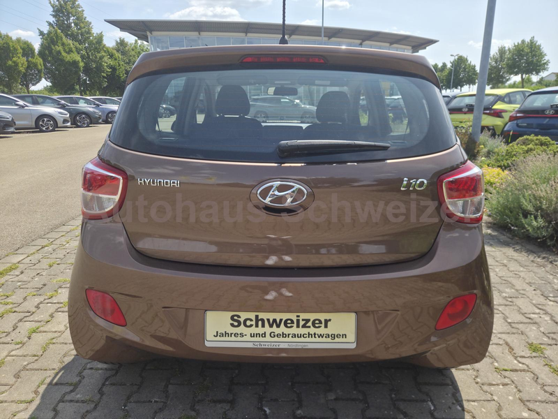 Hyundai i10 1.0 — photo 6