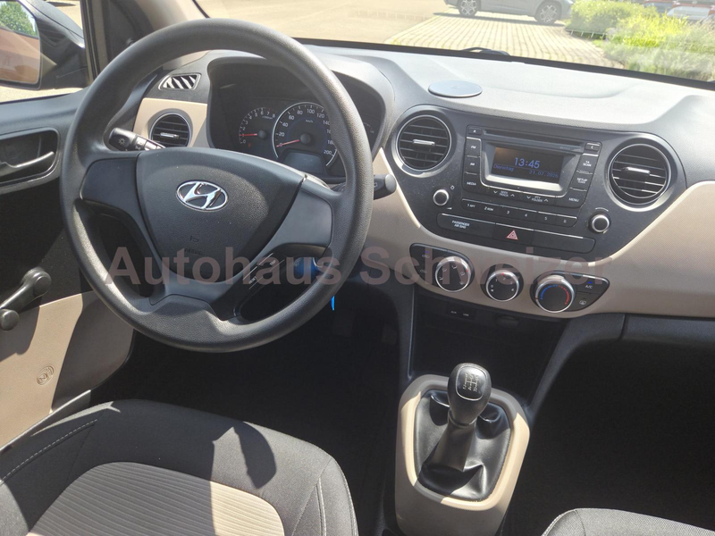 Hyundai i10 1.0 — photo 12