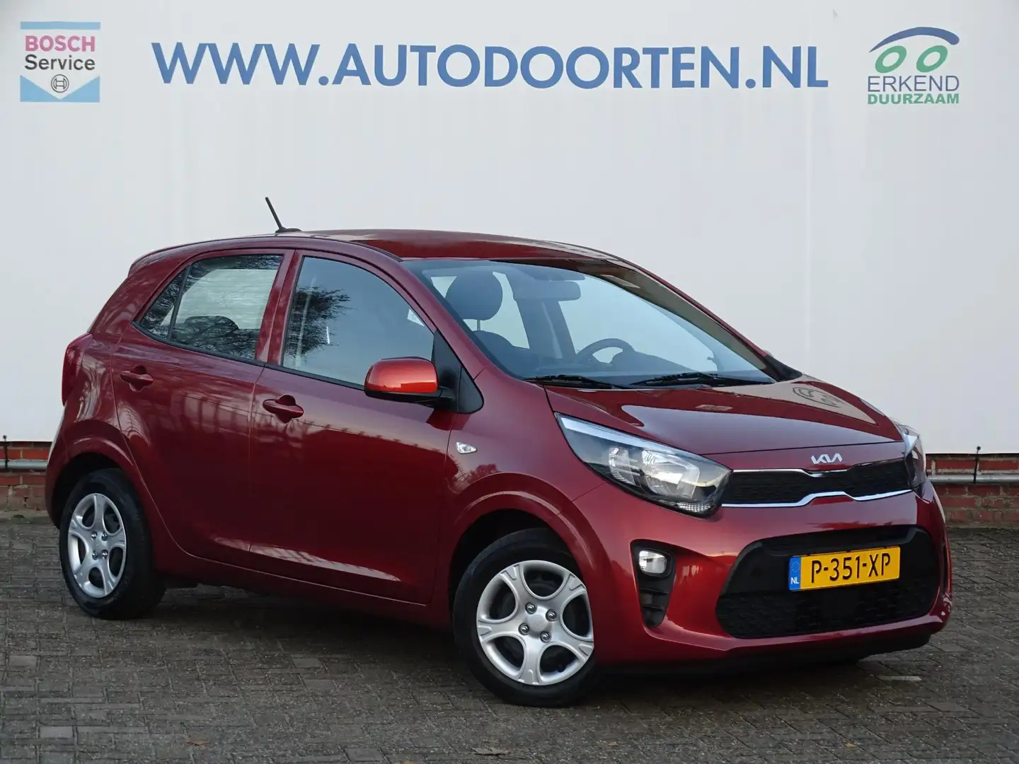 Kia Picanto 1.0 DPi ComfortLine|Cruise Control|Bluetooth|Deale Orange - 1