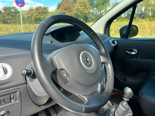 Renault Grand Modus view 15