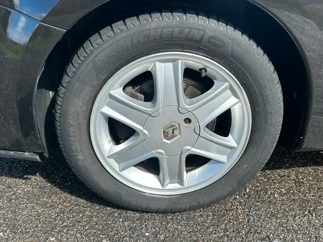Renault Grand Modus view 9