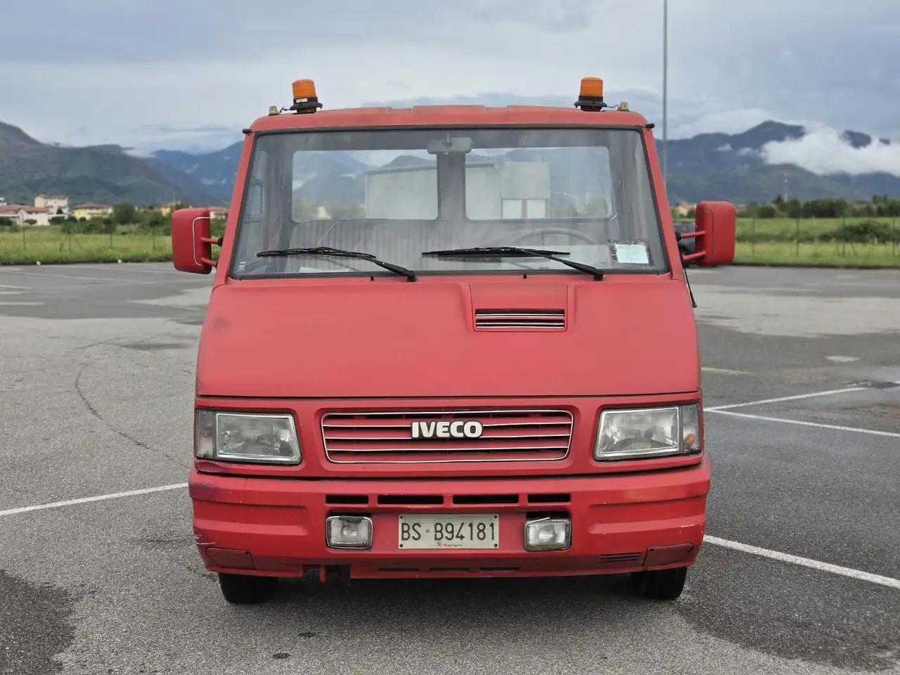 Iveco Daily CARROATREZI CON PATENTE B PORTATA 1800KG, foto 2