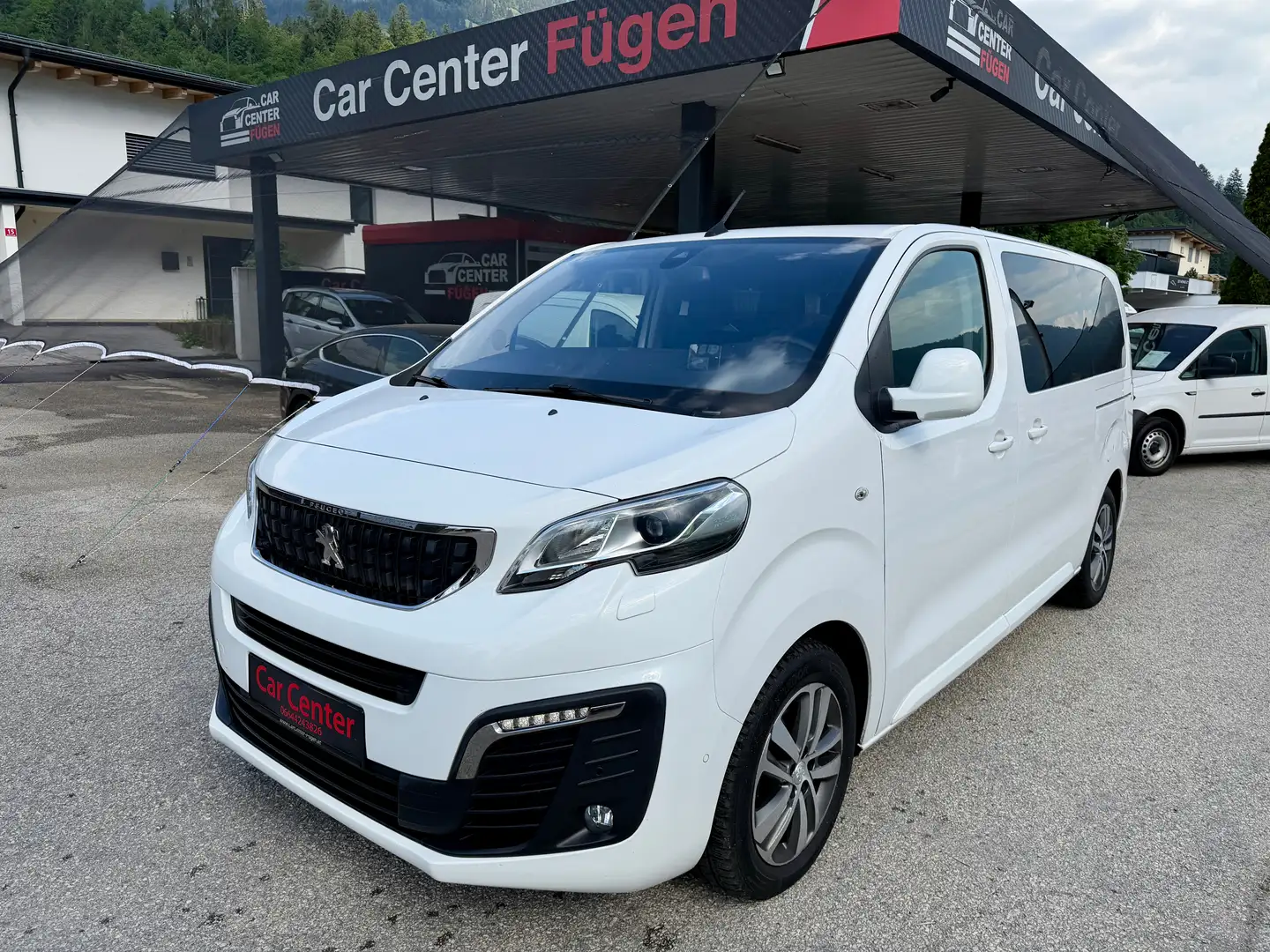 Peugeot Traveller Business L2 BlueHDI Weiß - 1