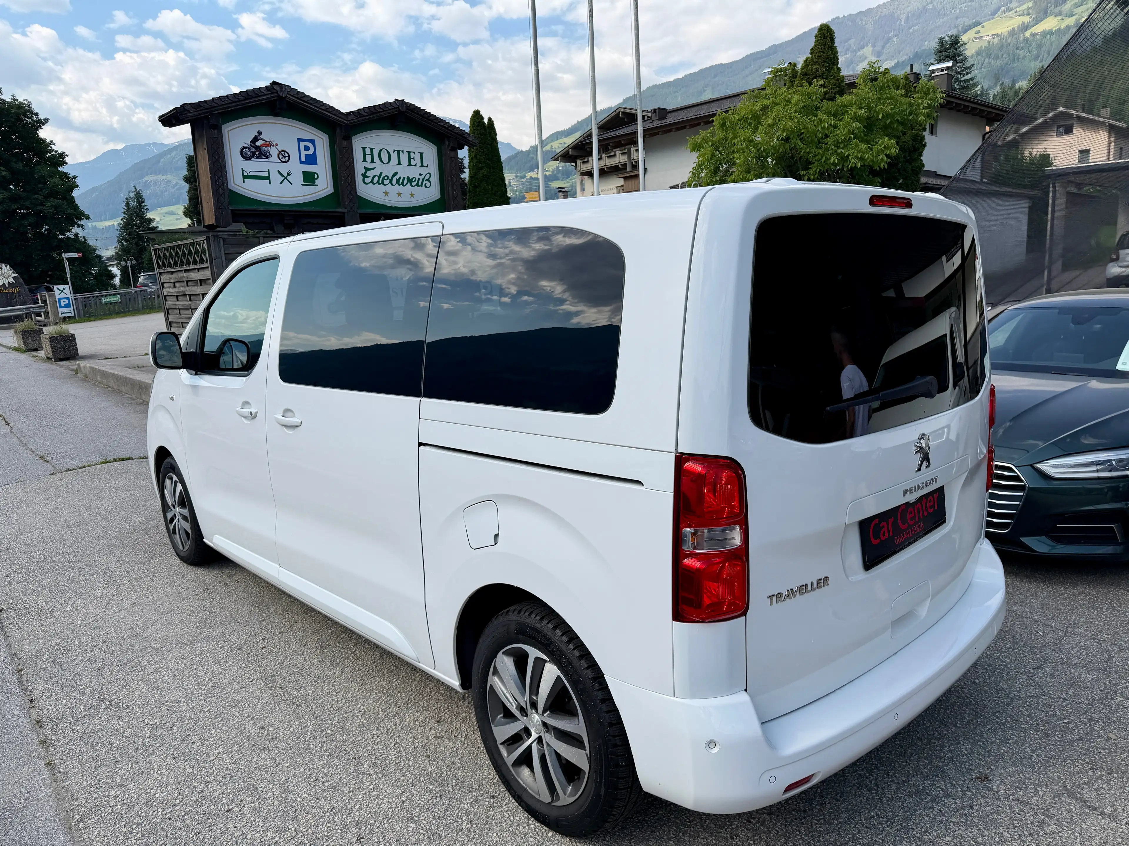 Peugeot Traveller Business L2 BlueHDI — photo 7