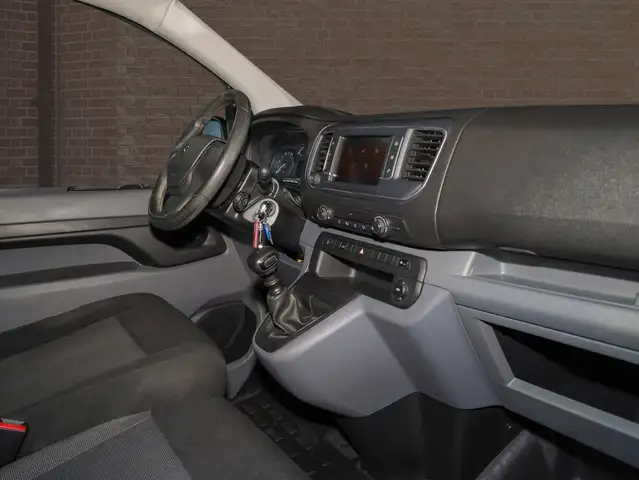 Citroen Jumpy view 11