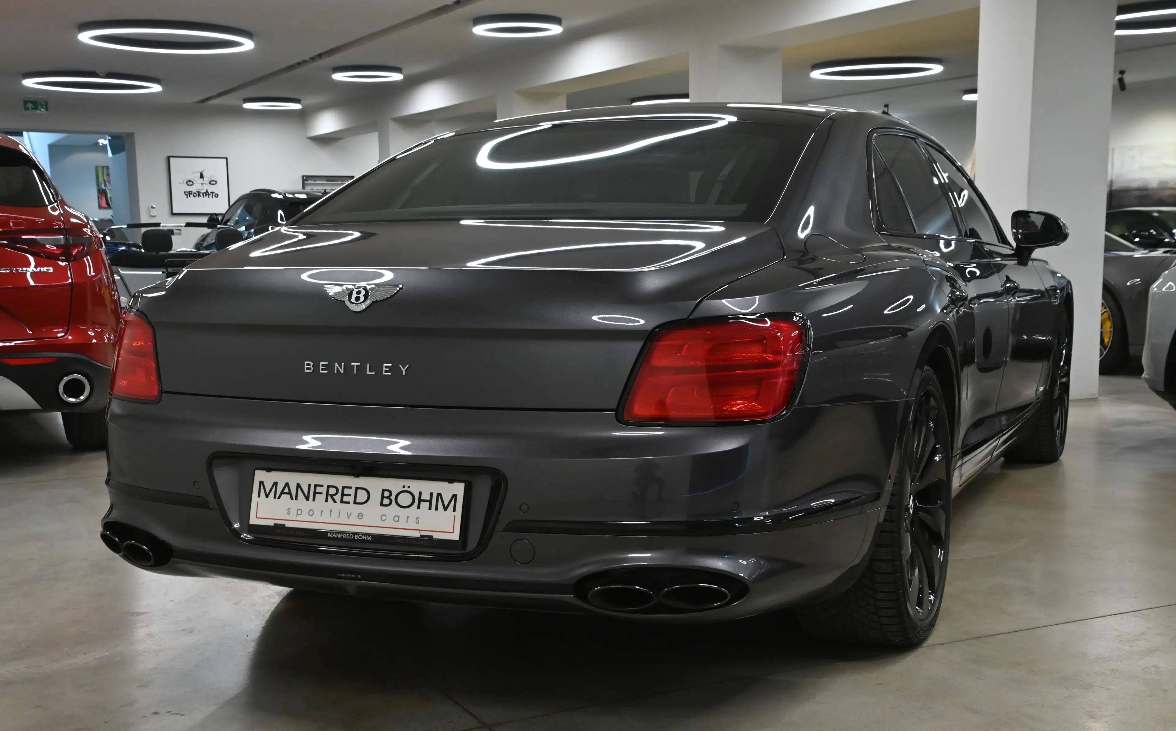 Bentley Flying Spur Flying Spur Hybrid Mulliner Specification — photo 14