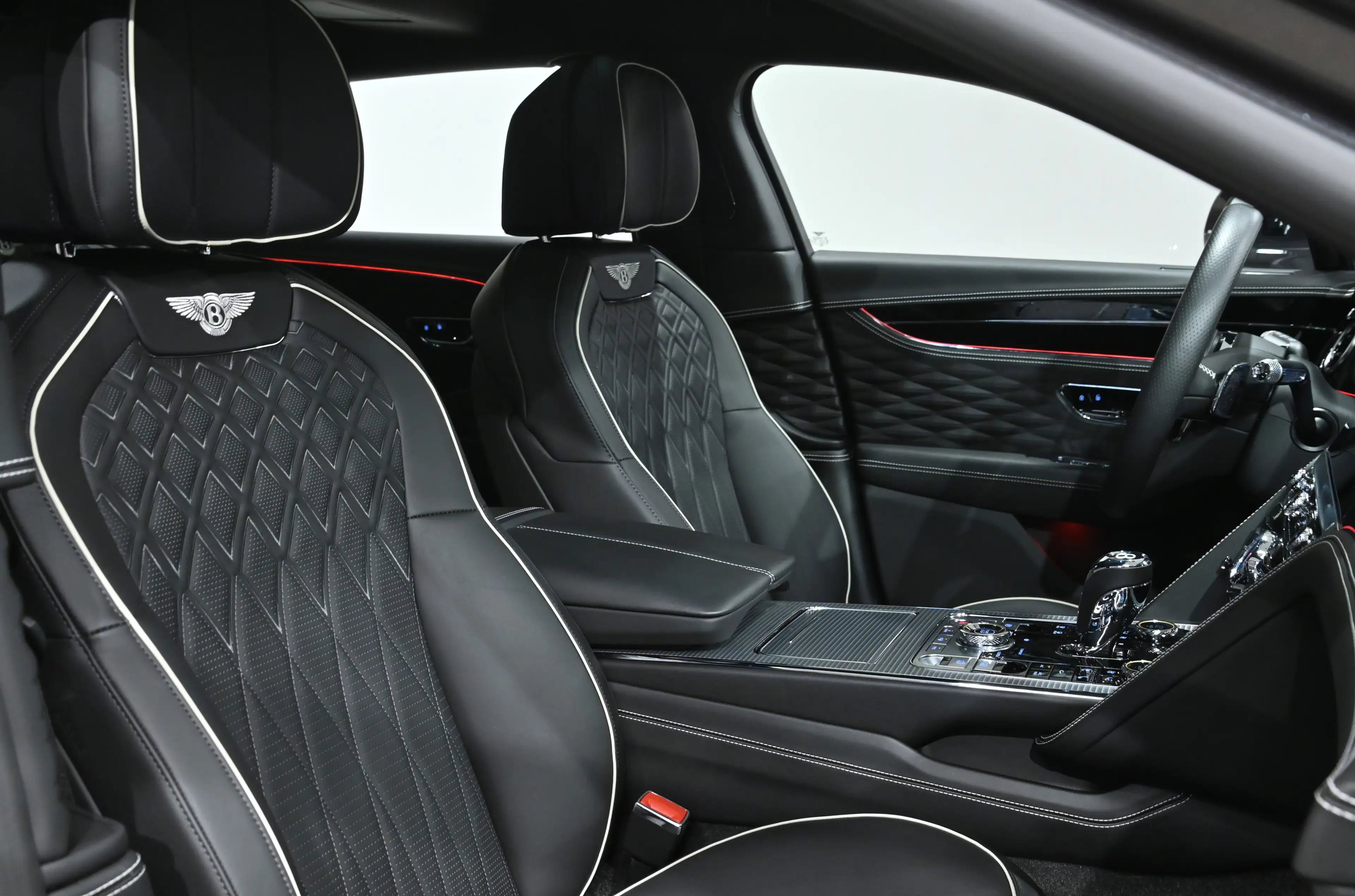Bentley Flying Spur Flying Spur Hybrid Mulliner Specification — photo 9