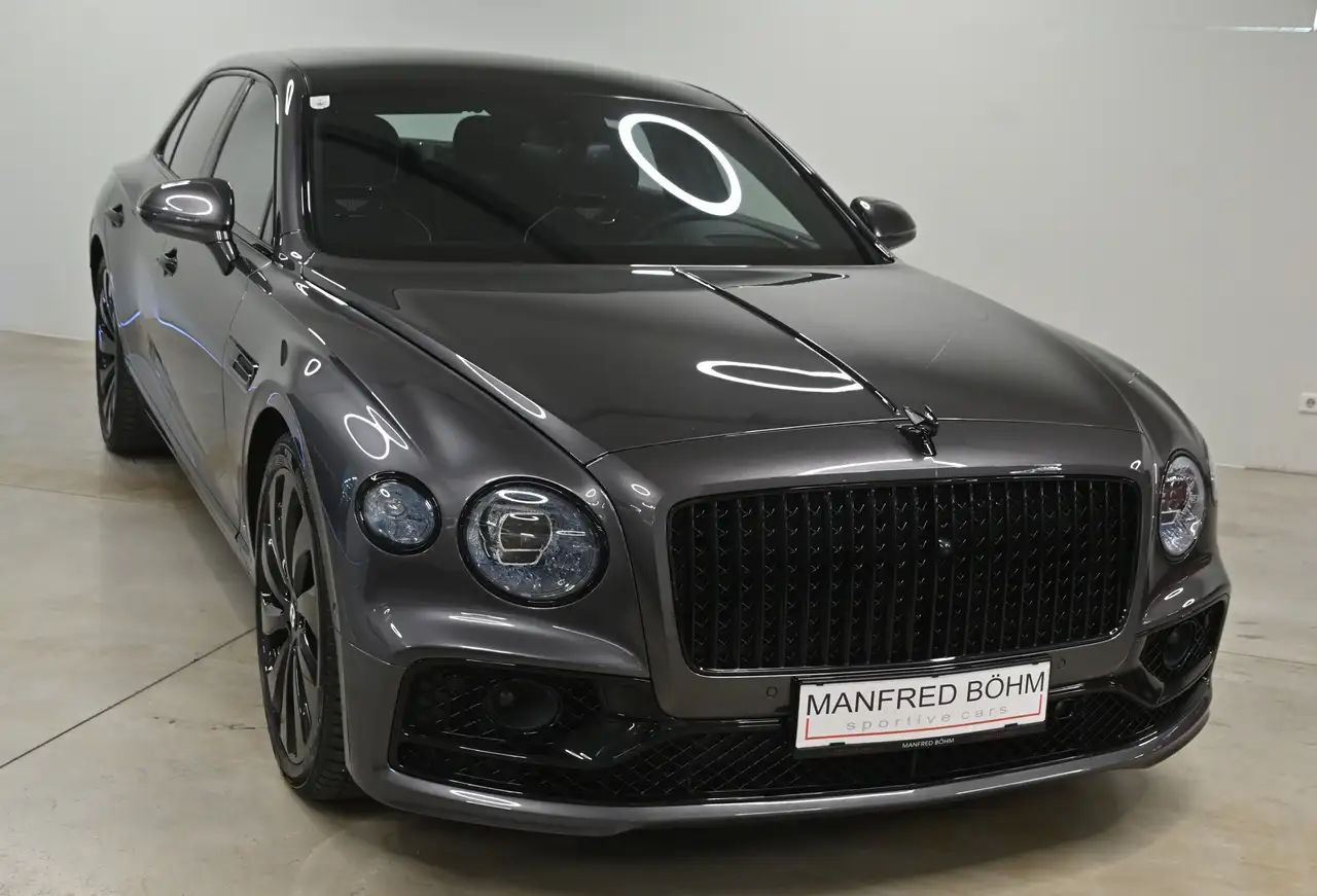 Bentley Flying Spur 2022