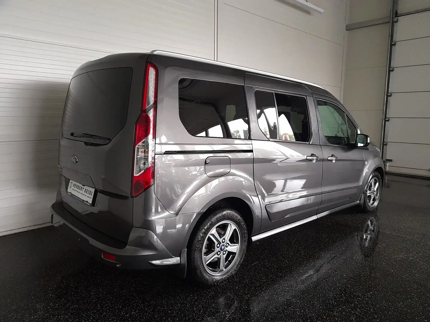 Ford Grand Tourneo Connect TITANIUM 1,5 EcoBlue *SKY / XENON + FLA... Grau - 2