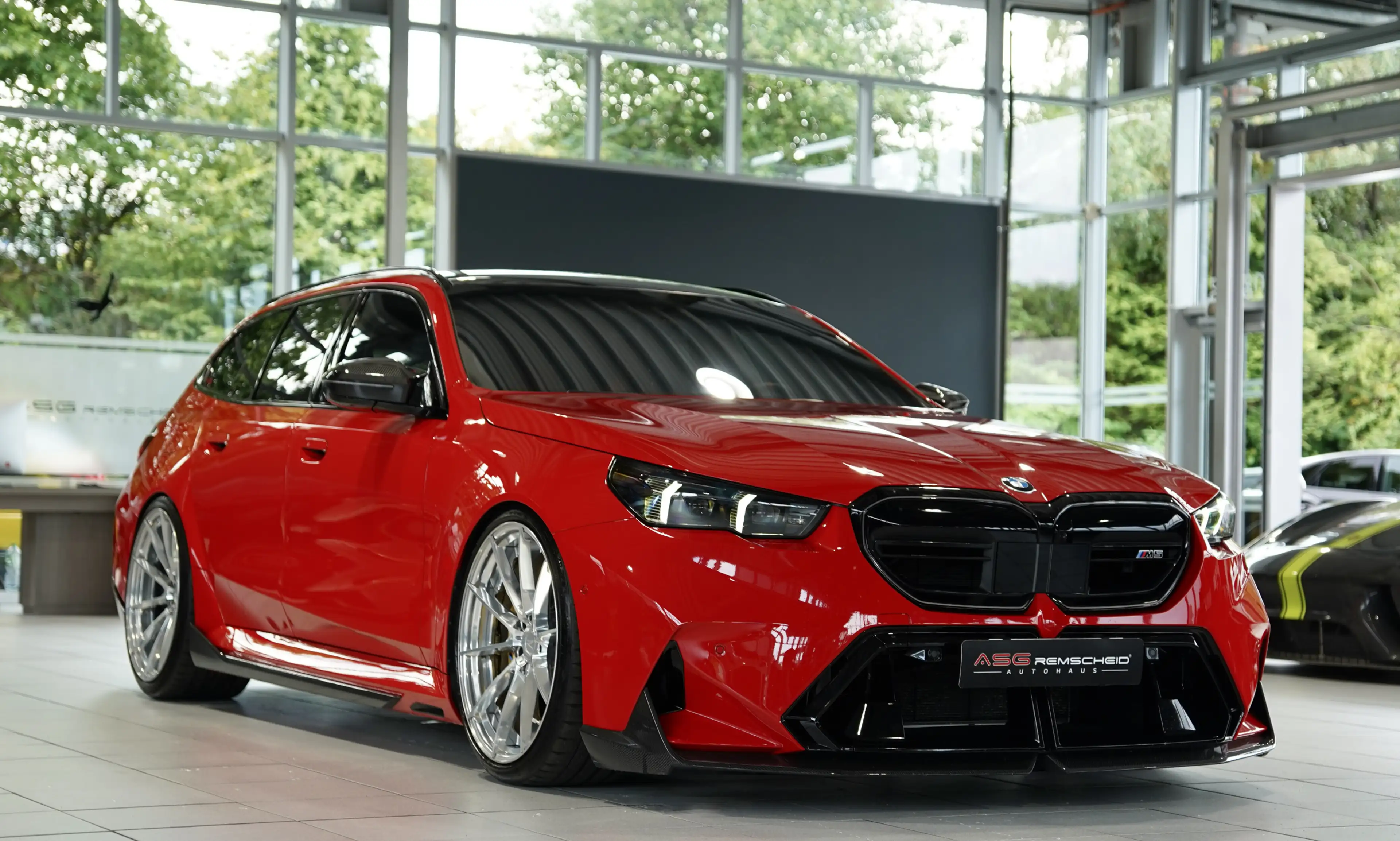 BMW M5 Touring 1.H *Carbon*Keramik*Grail*RossoCorsa — photo 5