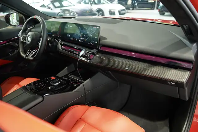 BMW M5 view 22