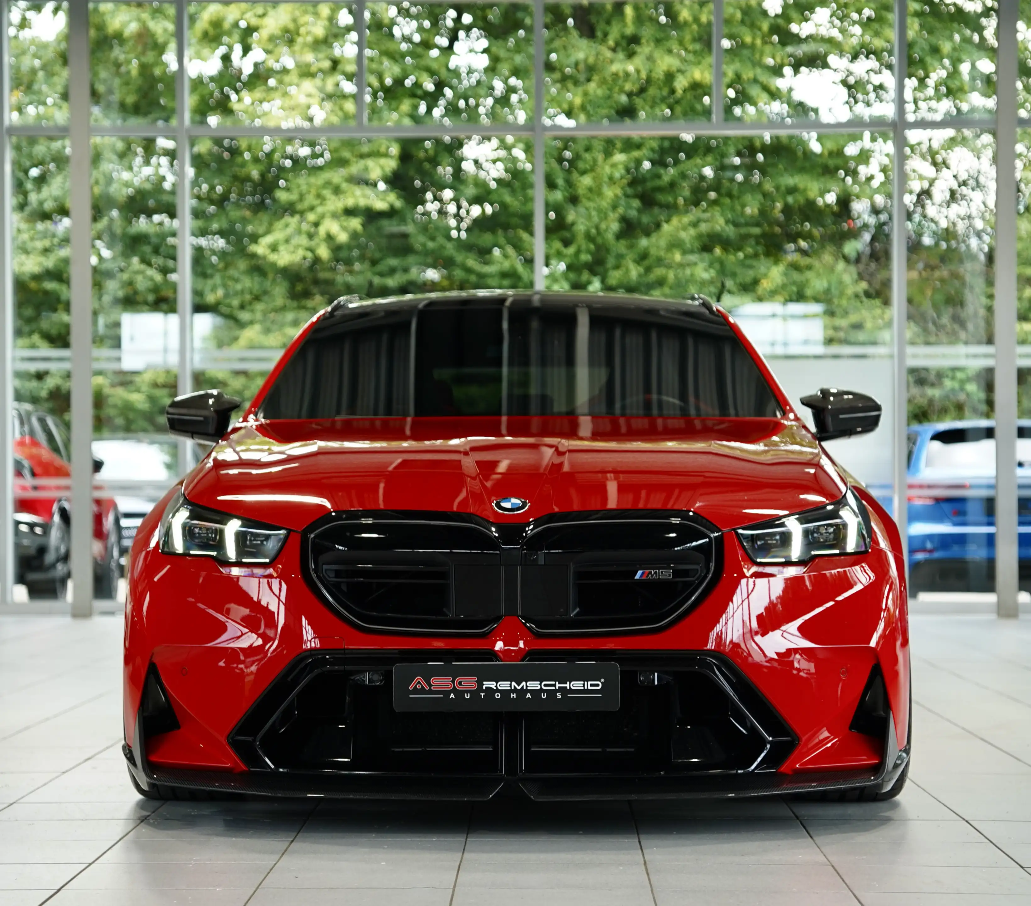 BMW M5 Touring 1.H *Carbon*Keramik*Grail*RossoCorsa — photo 3