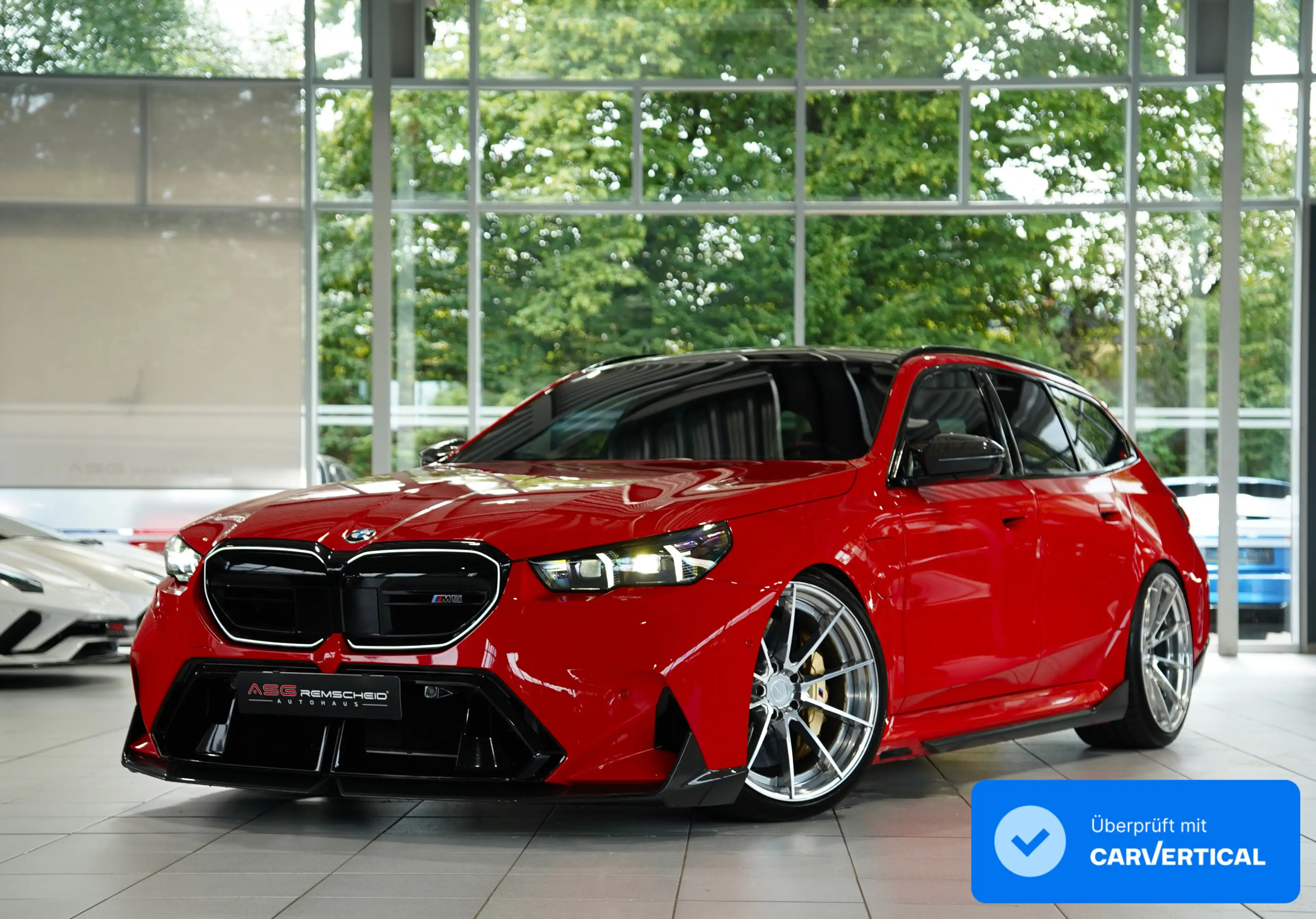 BMW M5 Touring 1.H *Carbon*Keramik*Grail*RossoCorsa