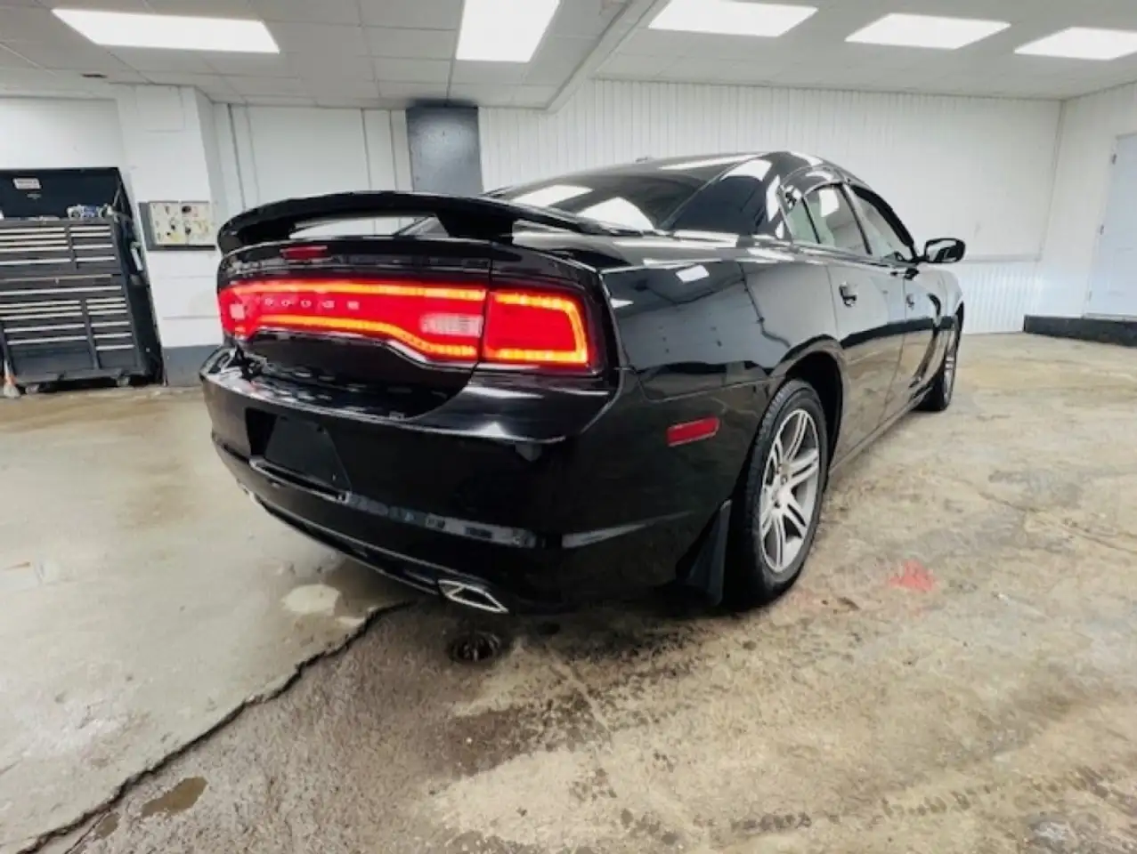 Dodge Charger снимка Dodge Charger