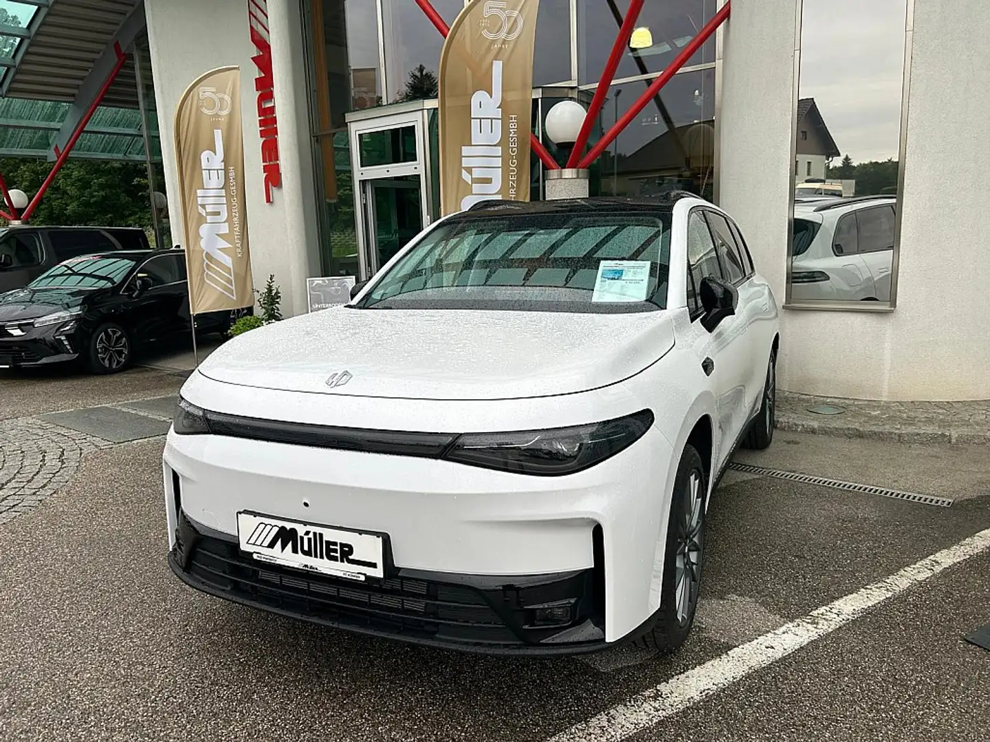 Leapmotor C10 REEV 28,4kWh Design Range-Extender (Reichweite ... Weiß - 1