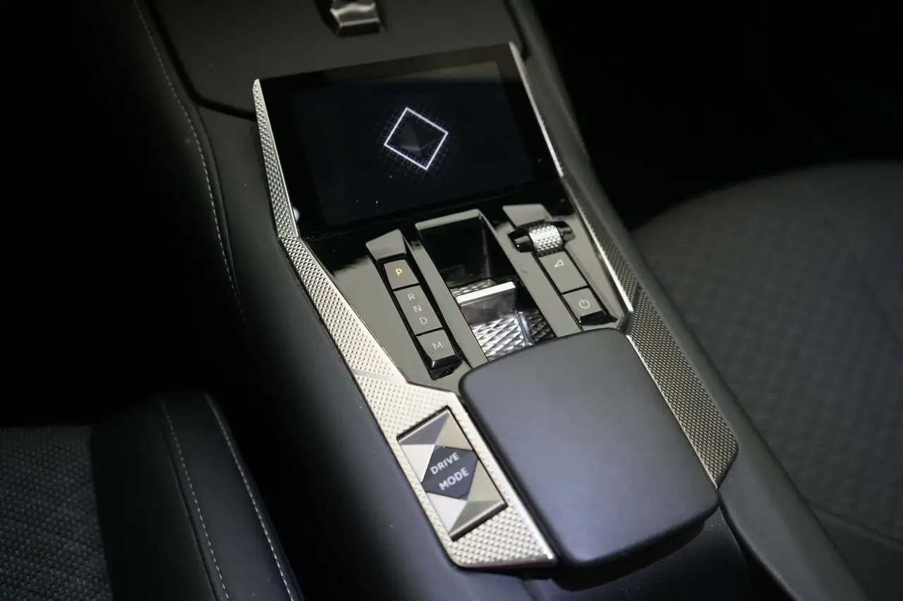 DS 4 1.5 BlueHDi EAT8 Trocadero LEDER/STOF LED GPS PDC, миниатюра 16