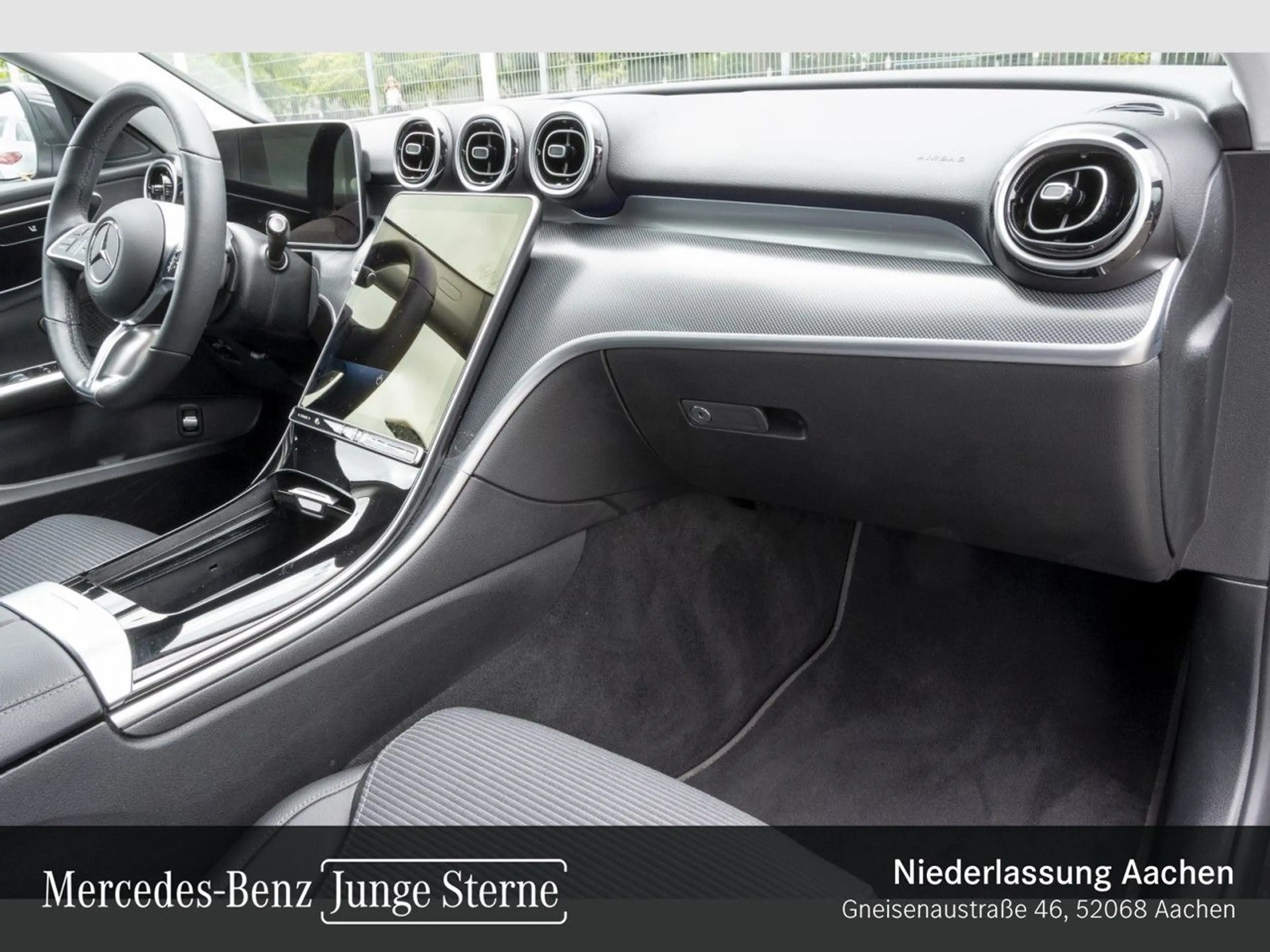 Mercedes-Benz C 200 T AVANTG+360+LED+KEYLESS+9G — photo 6