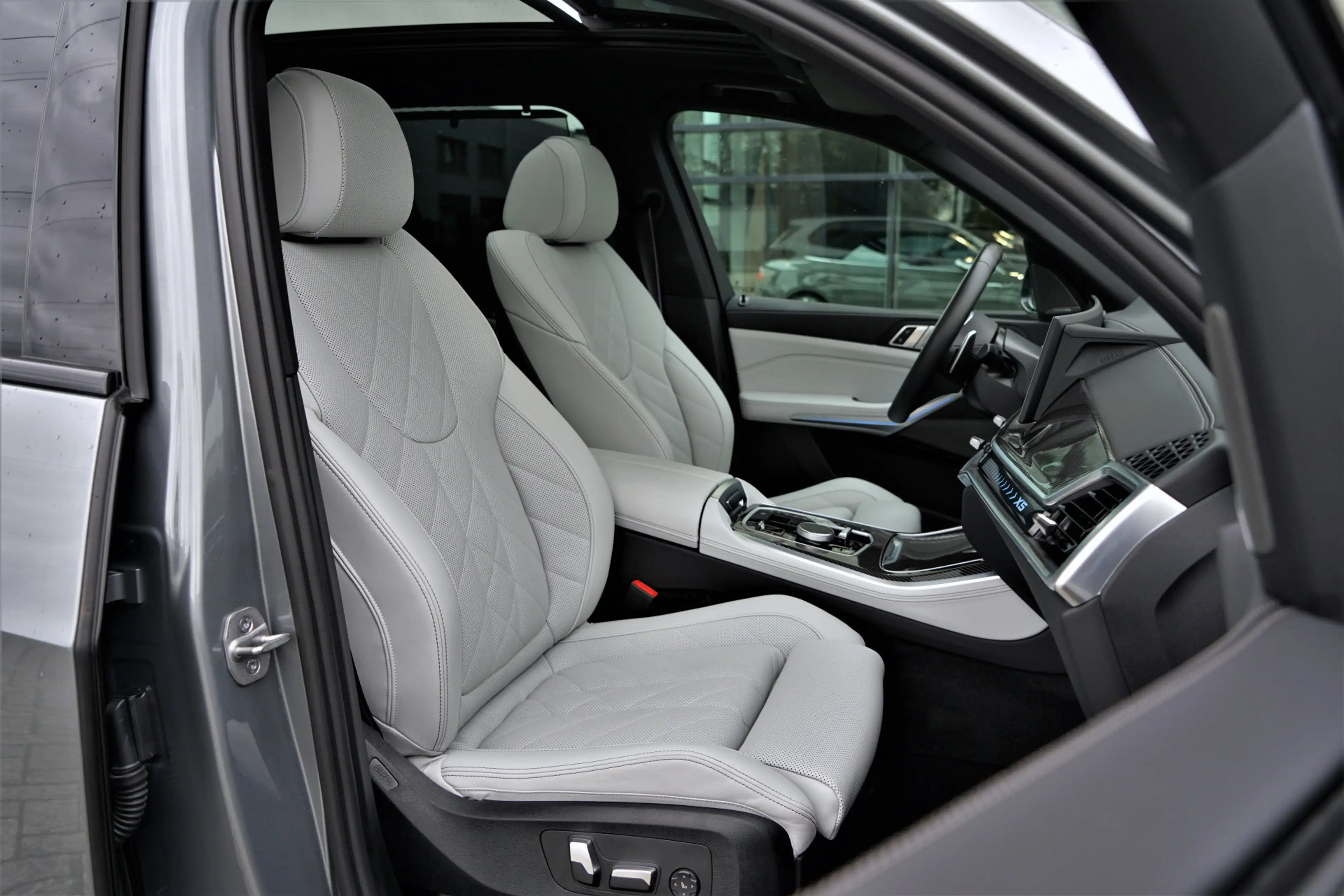 BMW X5 xDrive50e M-sport Pano 4-wielsturing SoftClose Tre — photo 7