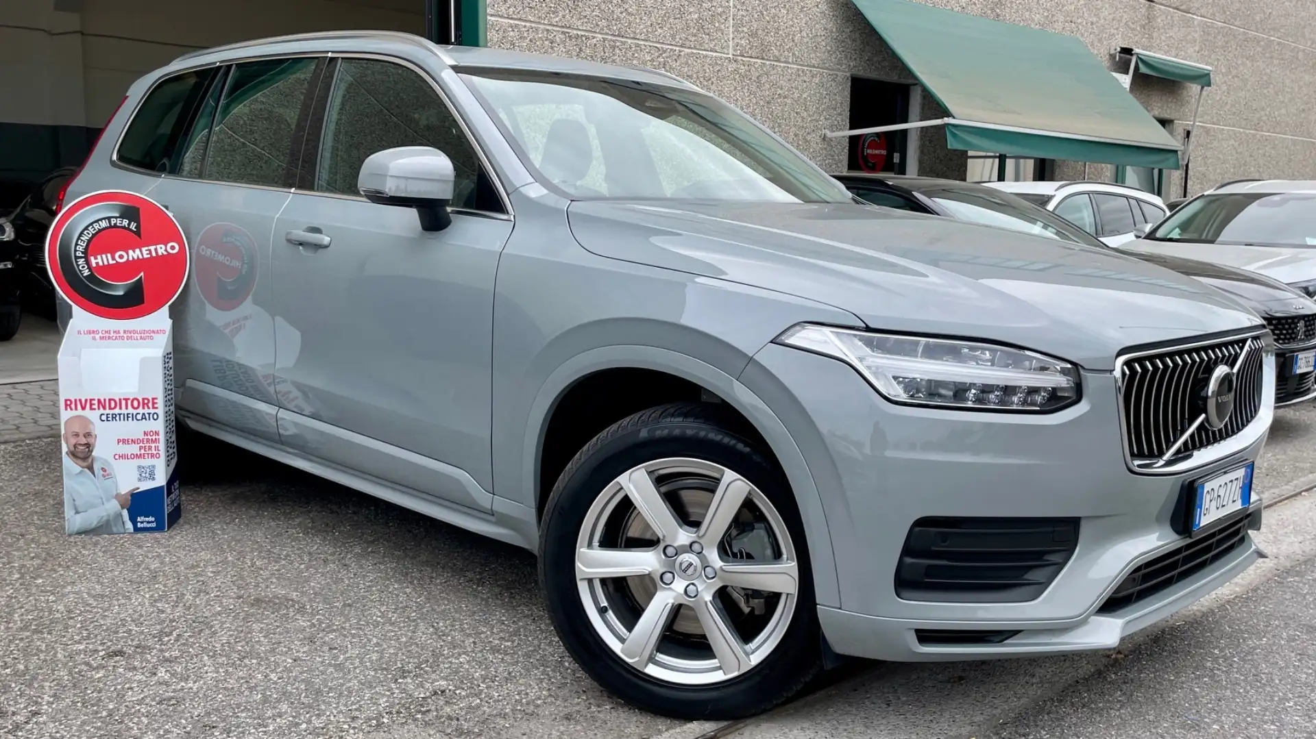 Volvo XC90 XC90 B5 (d) AWD automatico 7 posti Ultimate Bright Blu/Azzurro - 1
