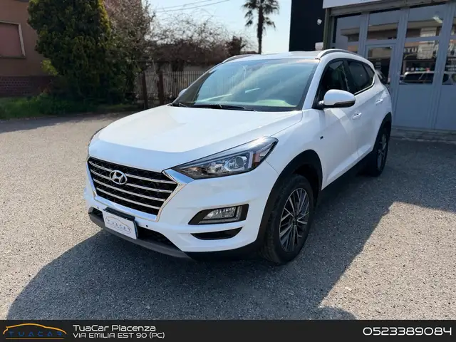 Hyundai TUCSON Exellence 1.6 CRDi 48V MHEV