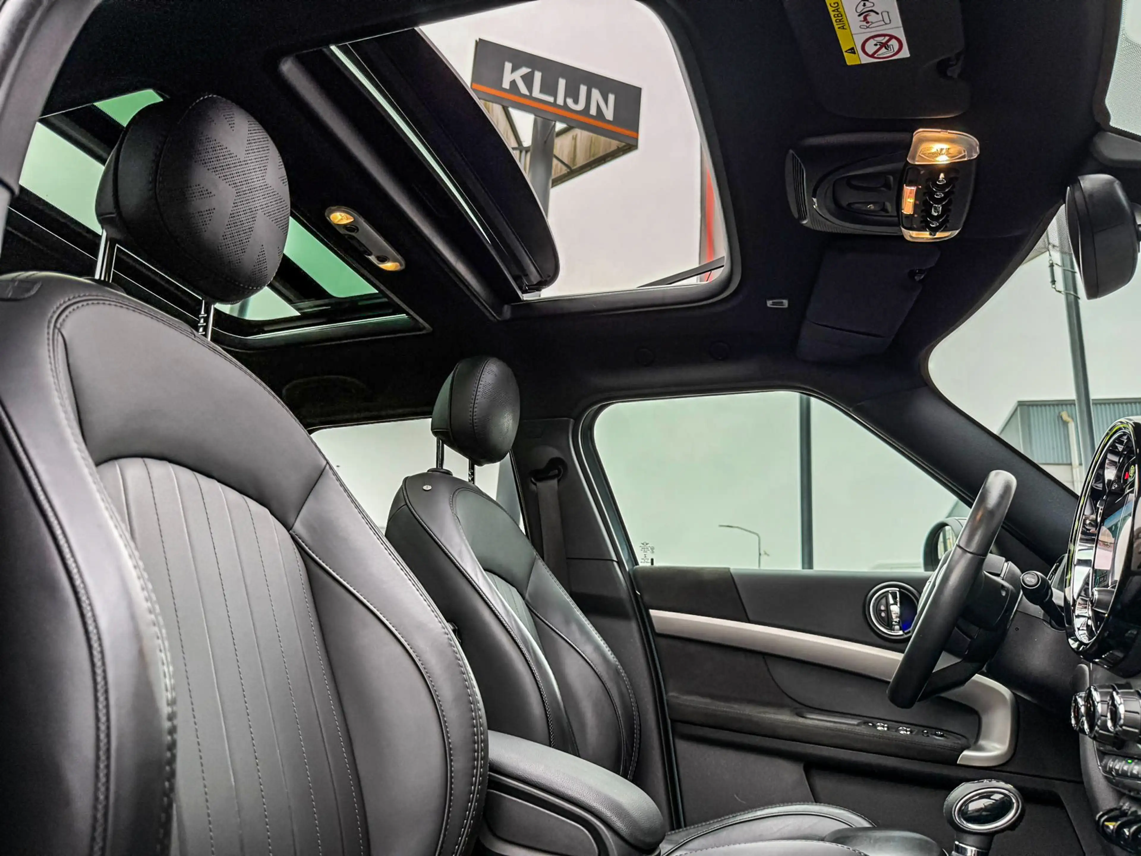 MINI Cooper SE Countryman 1.5 ALL4 MINI Yours aut 220pk/Pano/Camera/19"/Head — photo 12