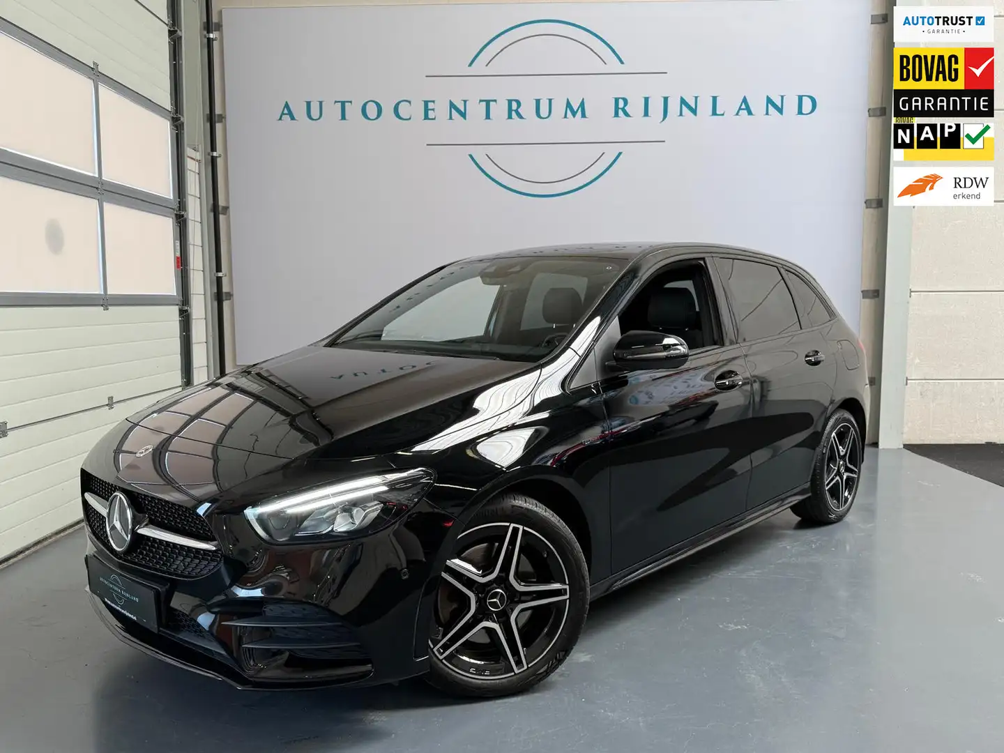 Mercedes-Benz B 250 e Business Solution AMG Limited 1 JAAR BOVAG GARAN Zwart - 1