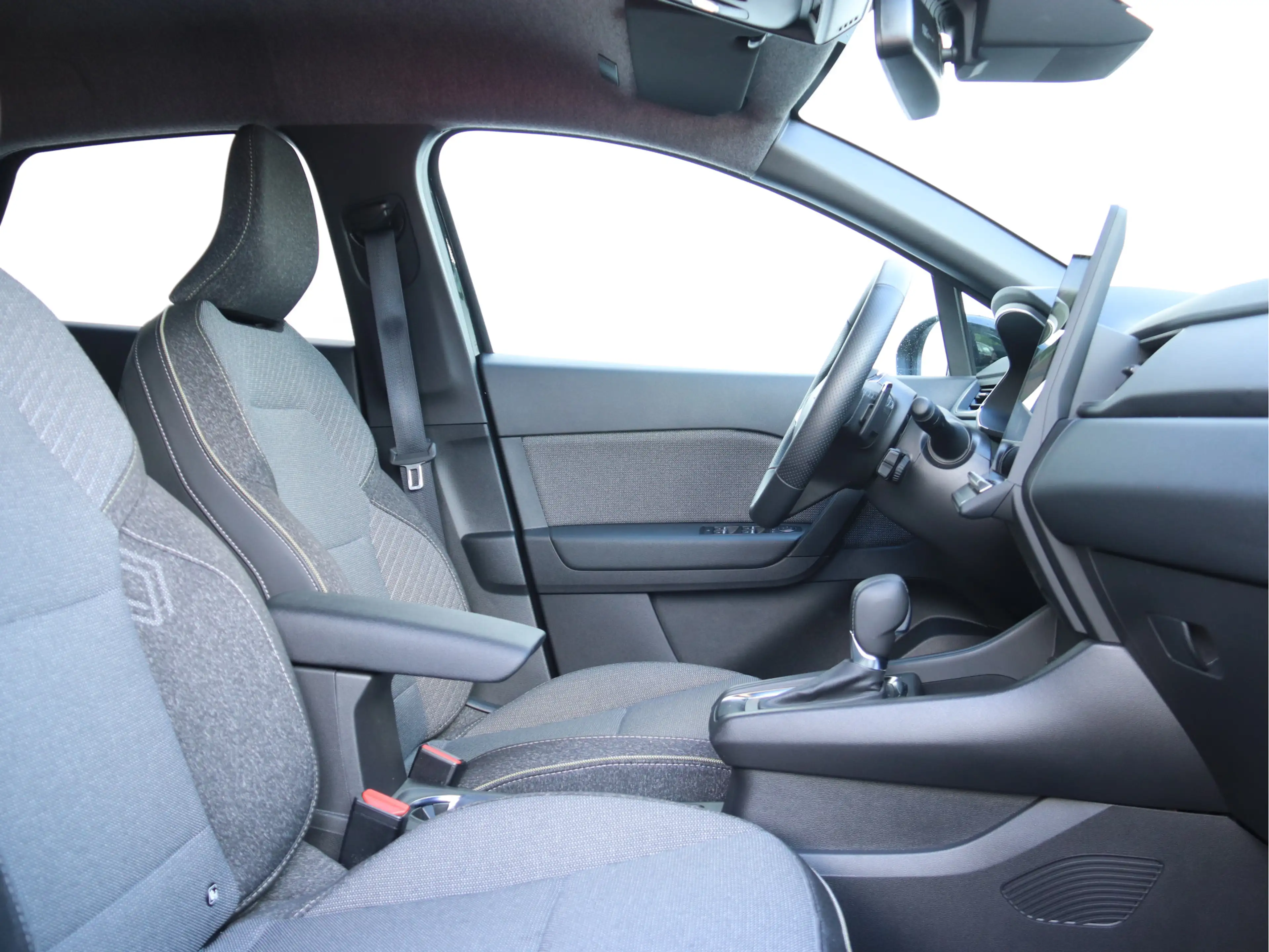 Renault Captur 1.3 mild hybrid 160 techno EDC AUTOMAAT / CAMERA / — photo 7