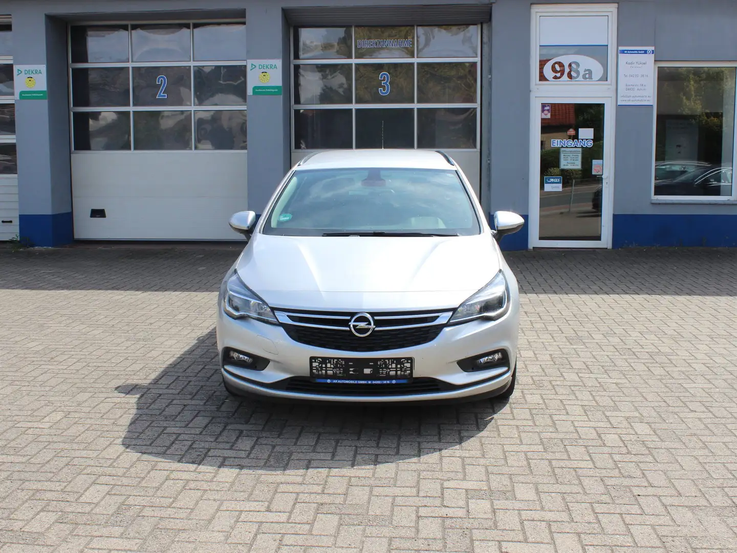 Opel Astra 1.0 Turbo Start/Stop Sports Tourer Business Argento - 1