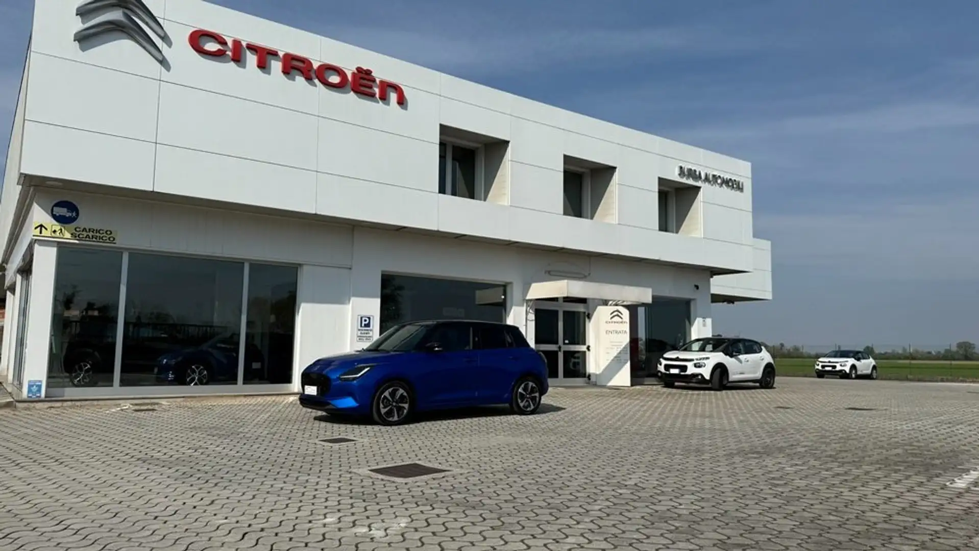 Suzuki Swift 1.2 HYBRIS Top 2wd Azul - 1