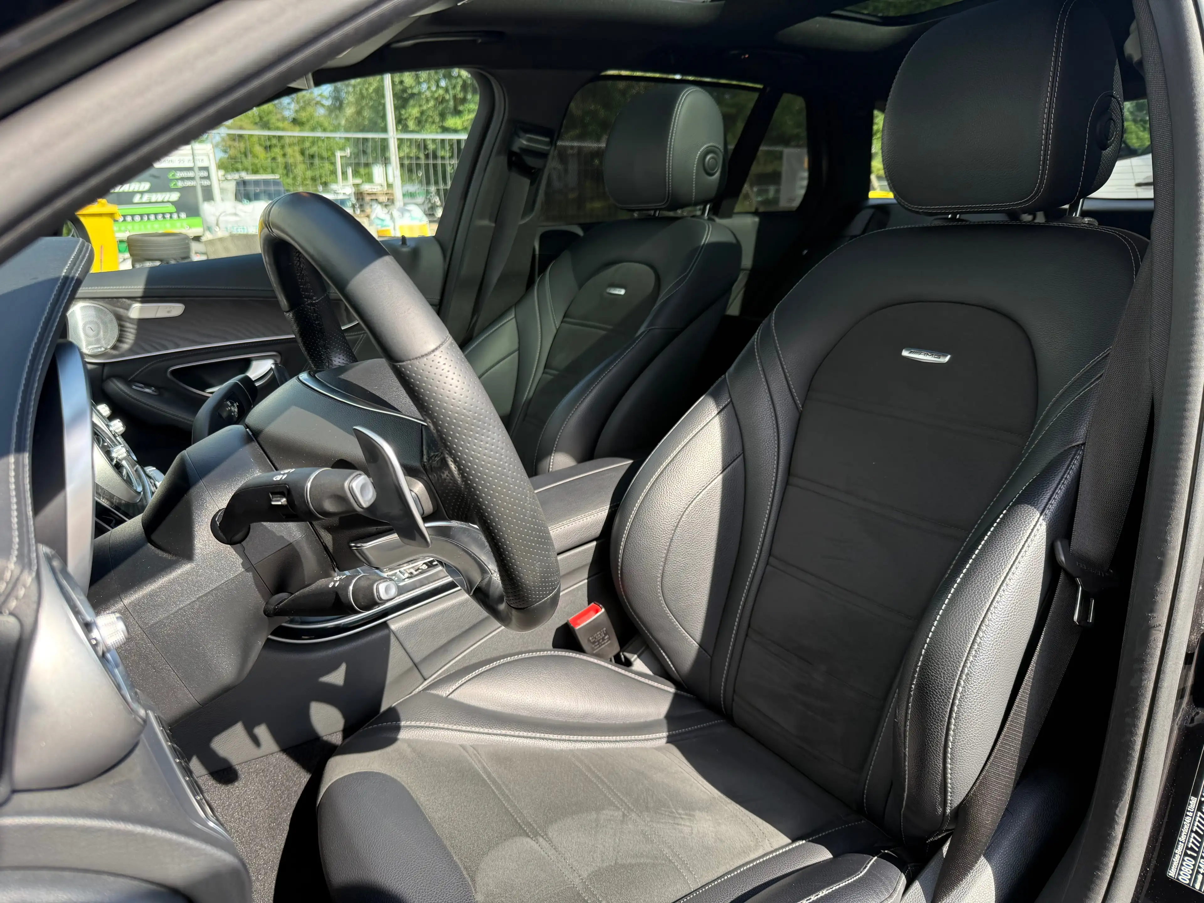 Mercedes-Benz C 63 AMG LICHTE VRACHT - PANO - BURMESTER — photo 12